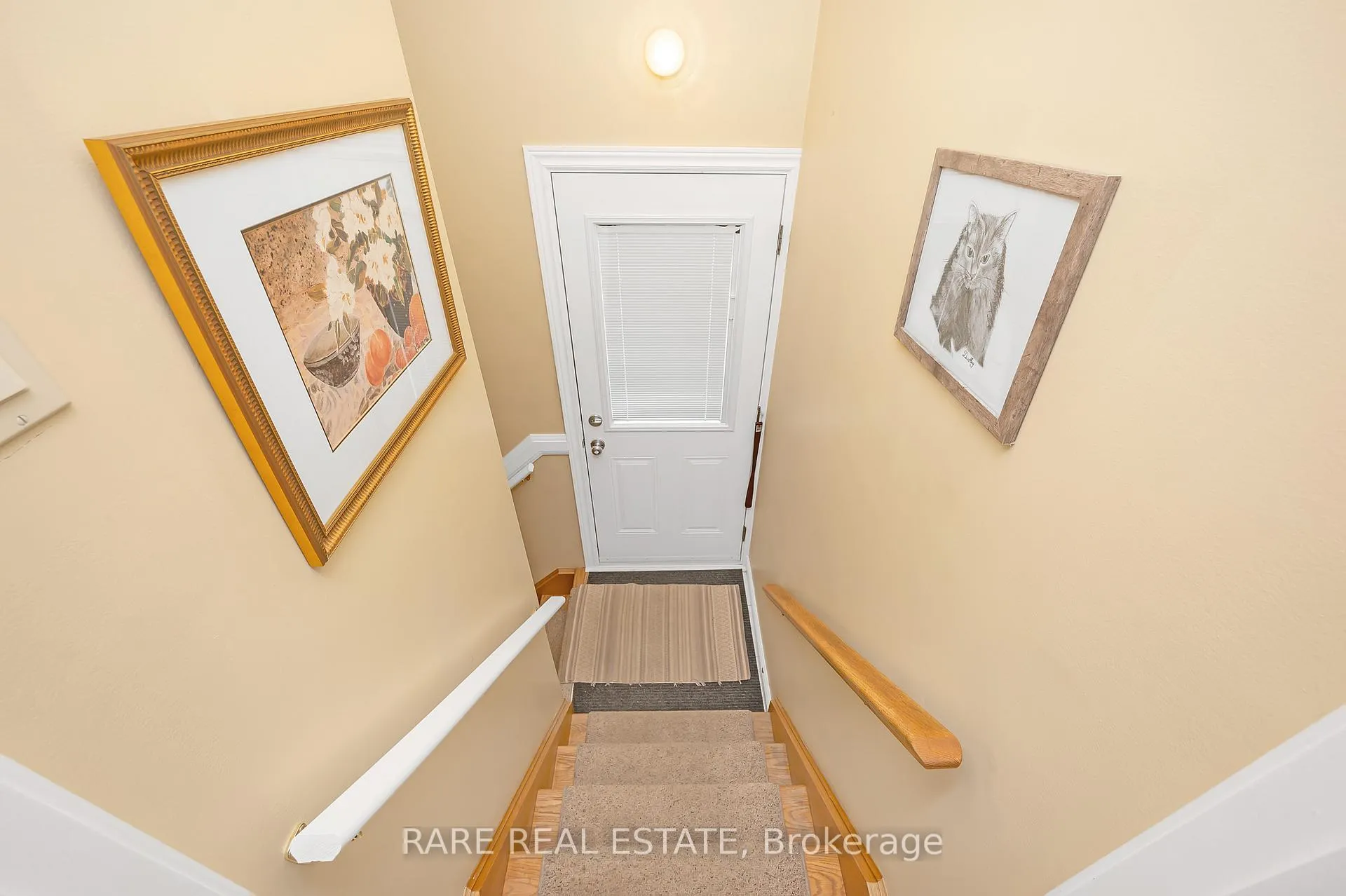 Photo 19 of 34 Carmen Avenue, Hamilton, Macassa — HOMEH