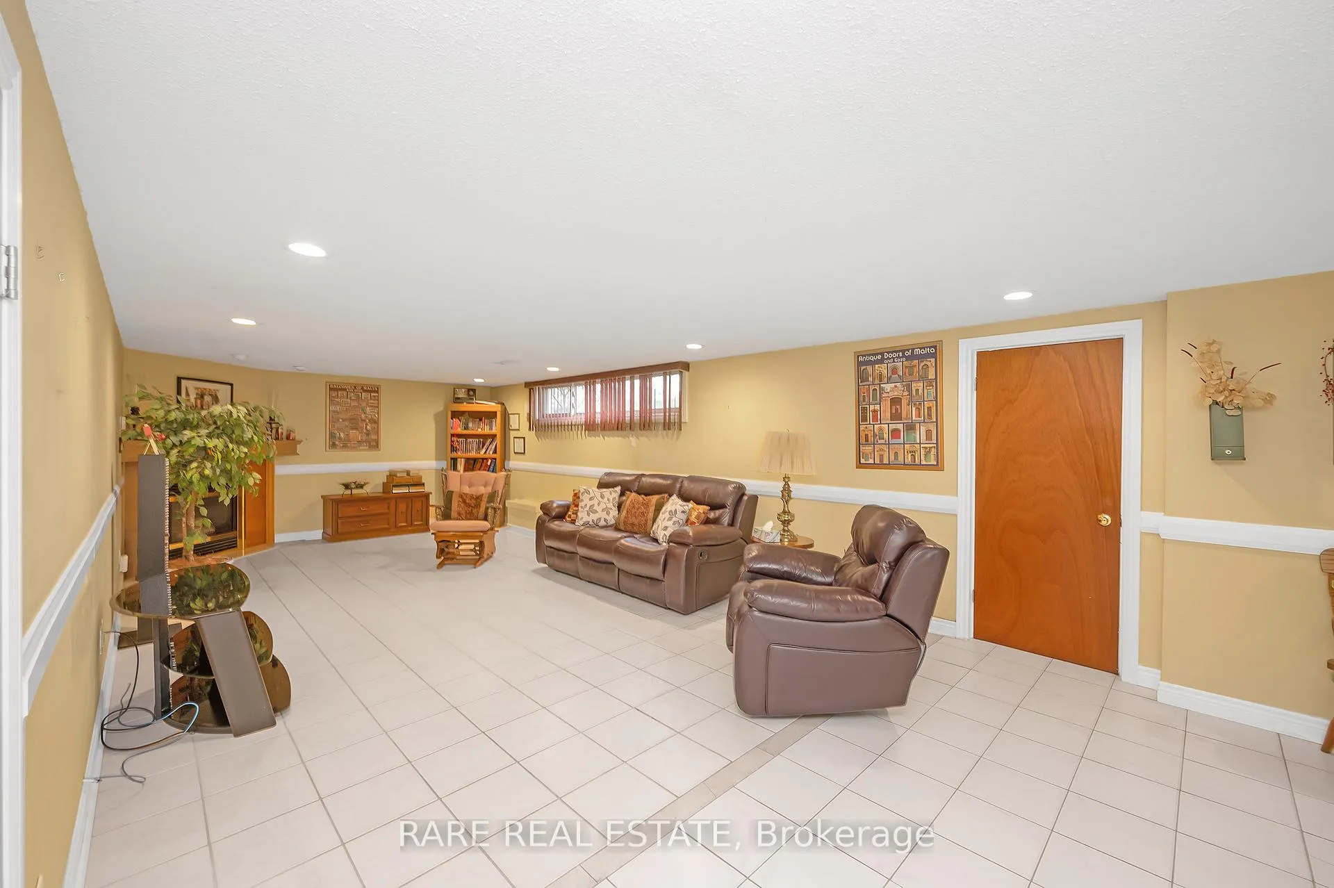 Photo 21 of 34 Carmen Avenue, Hamilton, Macassa — HOMEH