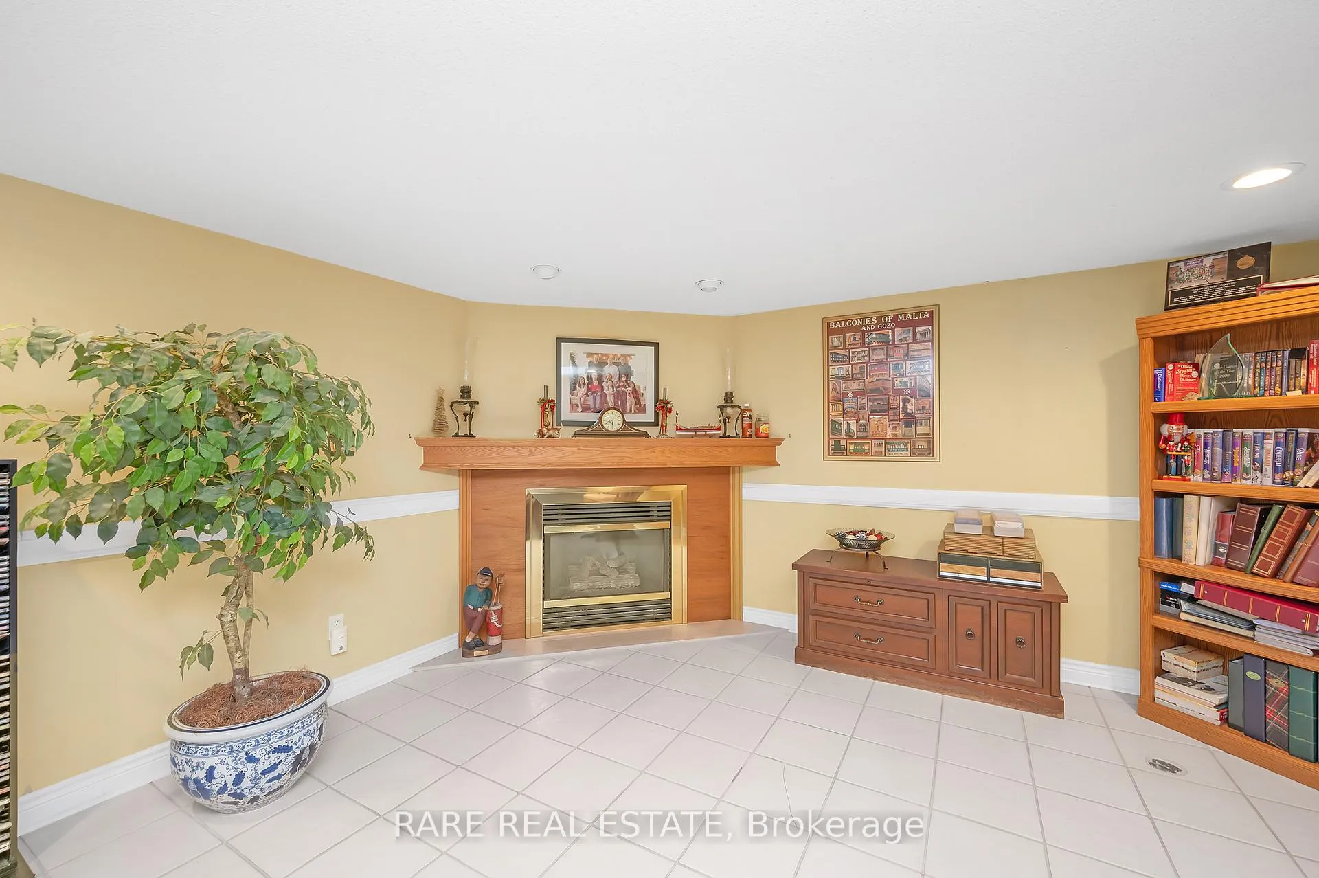 Photo 22 of 34 Carmen Avenue, Hamilton, Macassa — HOMEH
