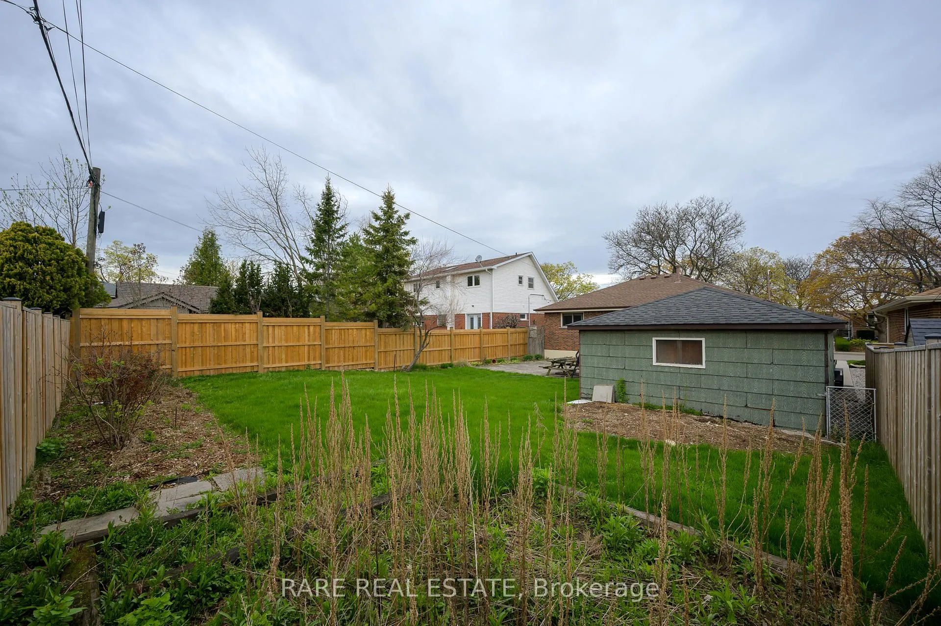 Photo 36 of 34 Carmen Avenue, Hamilton, Macassa — HOMEH