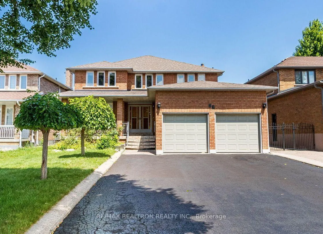 Photo 1 of 66 Nimbus Place, Vaughan, East Woodbridge — HOMEH