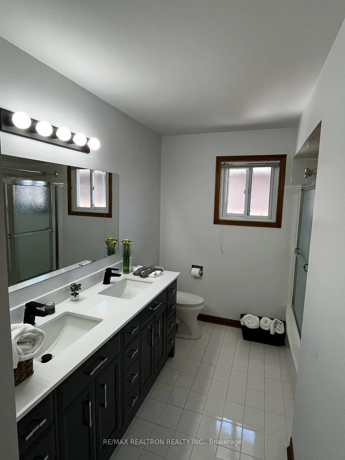Photo 30 of 66 Nimbus Place, Vaughan, East Woodbridge — HOMEH