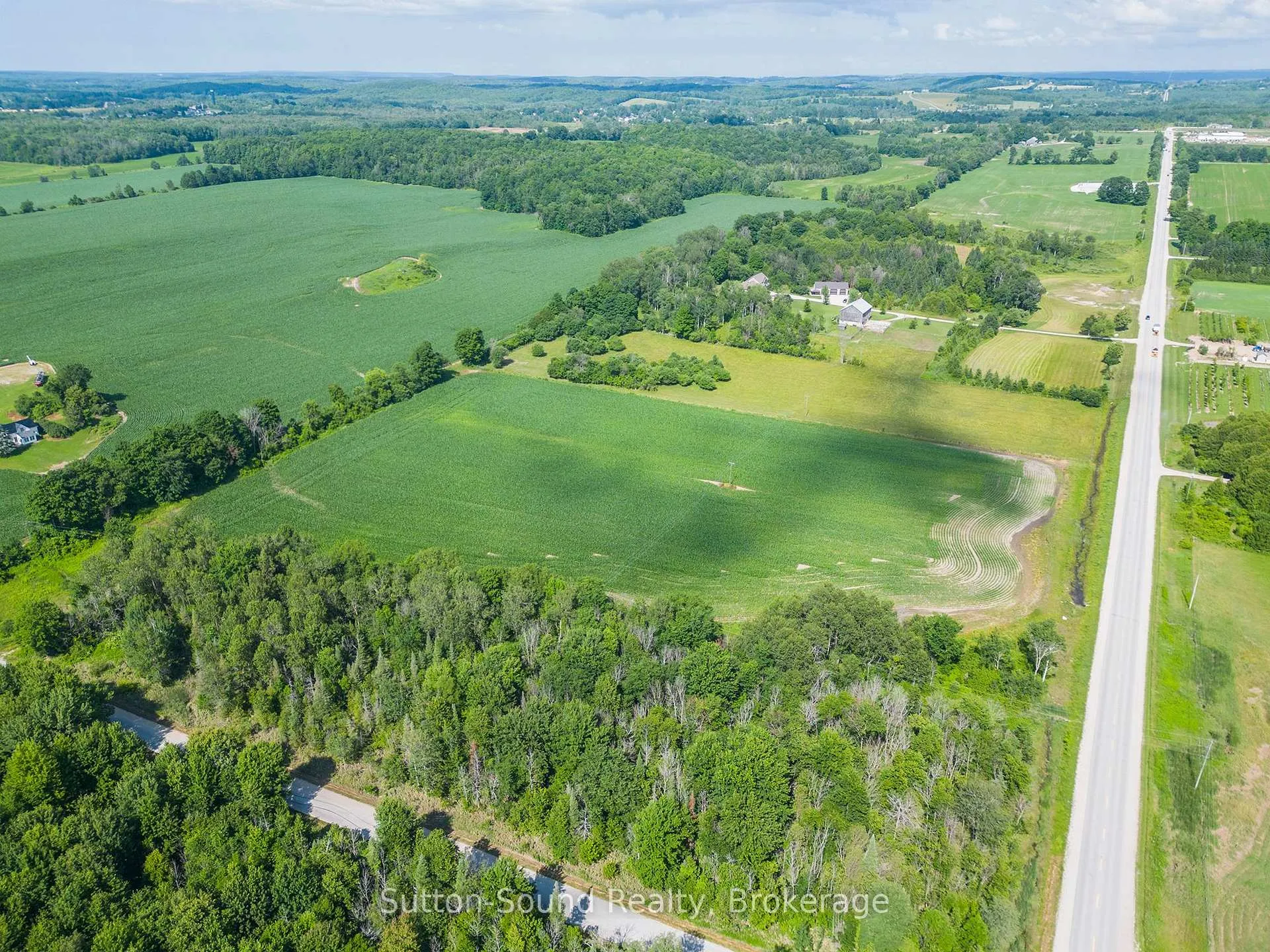 Photo 8 of 802677 Grey 40 Road, Chatsworth — HOMEH