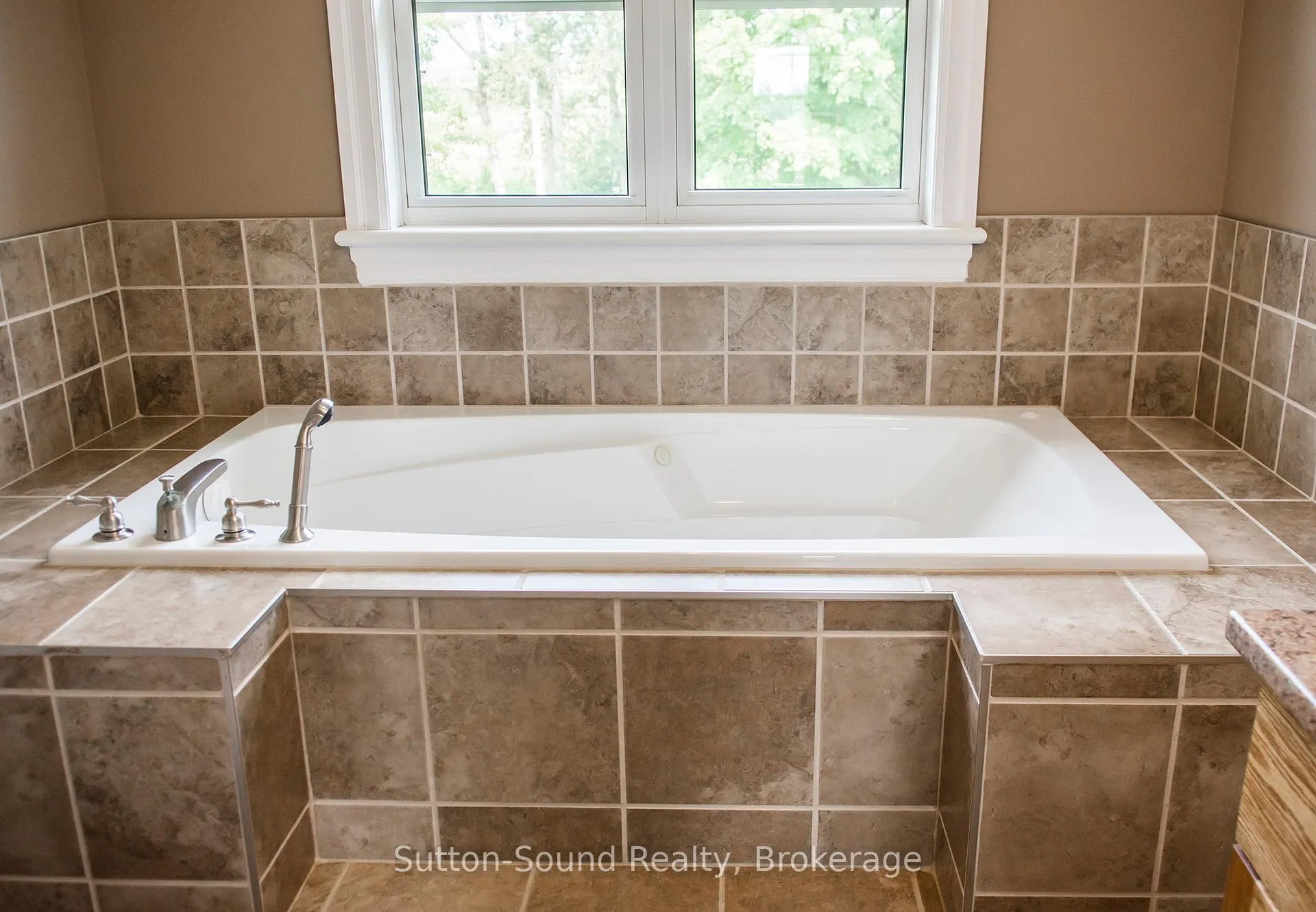 Photo 35 of 802677 Grey 40 Road, Chatsworth — HOMEH