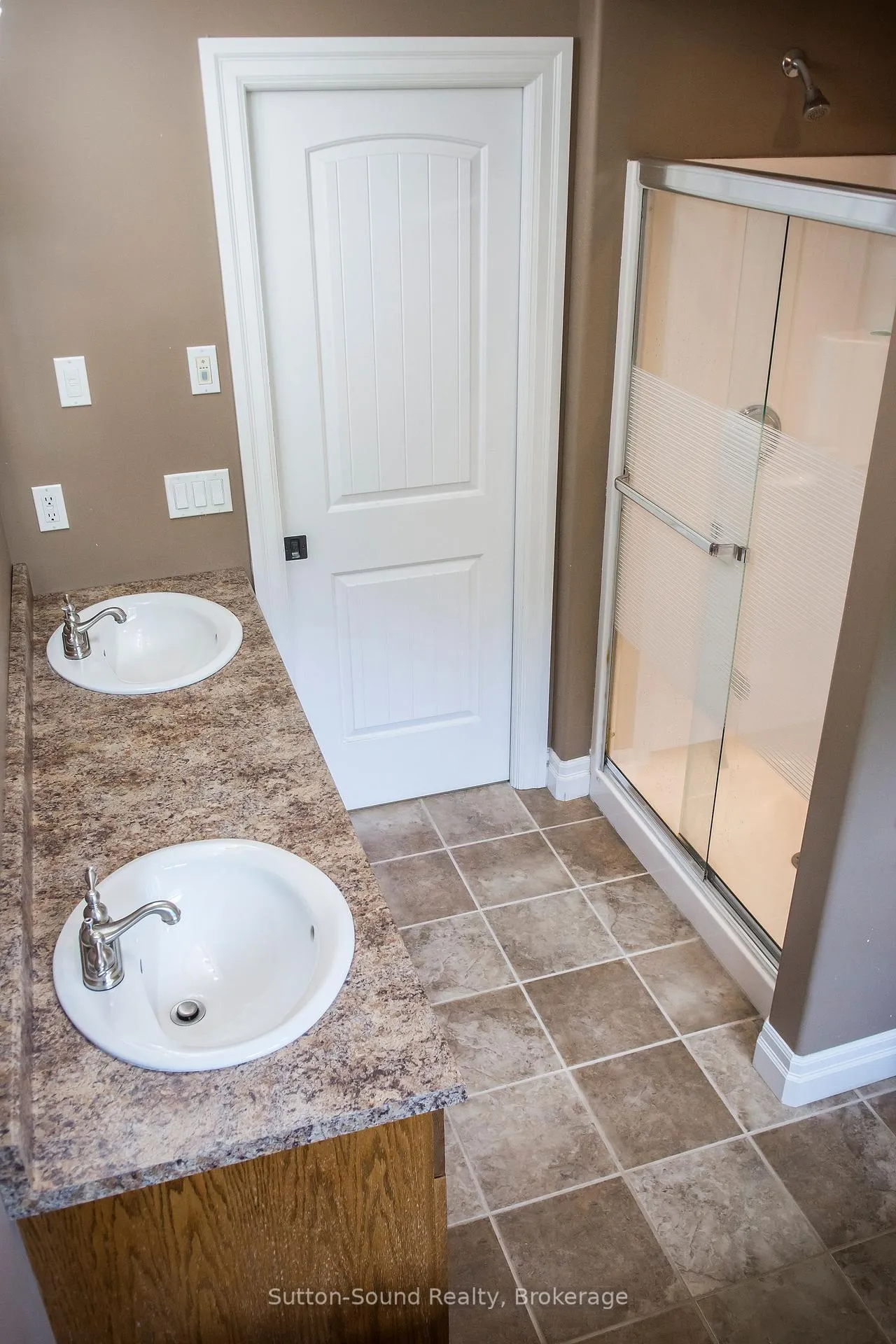Photo 36 of 802677 Grey 40 Road, Chatsworth — HOMEH