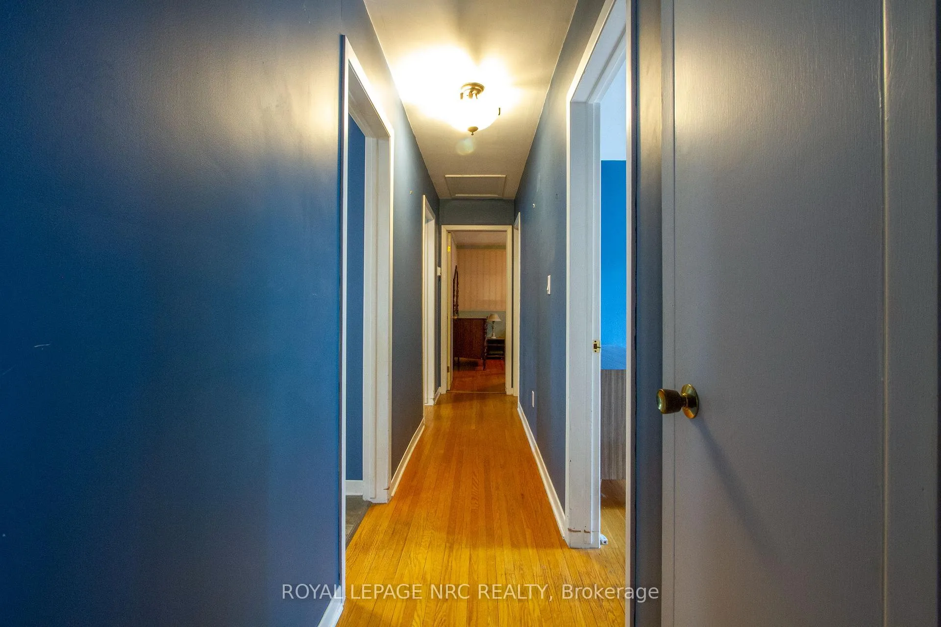 Photo 12 of 4204 Linwood Crescent, Niagara Falls, Morrison — HOMEH