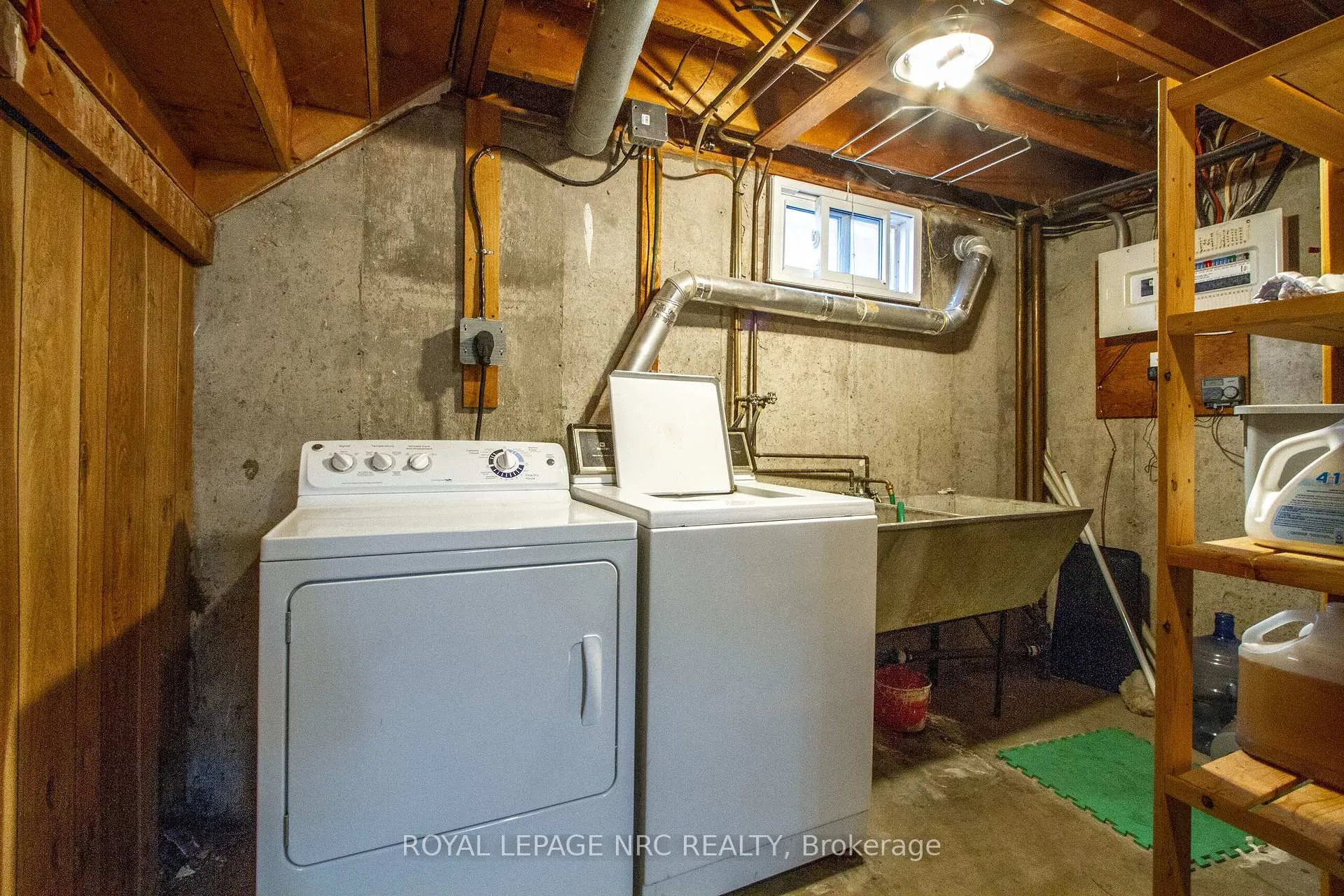 Photo 19 of 4204 Linwood Crescent, Niagara Falls, Morrison — HOMEH