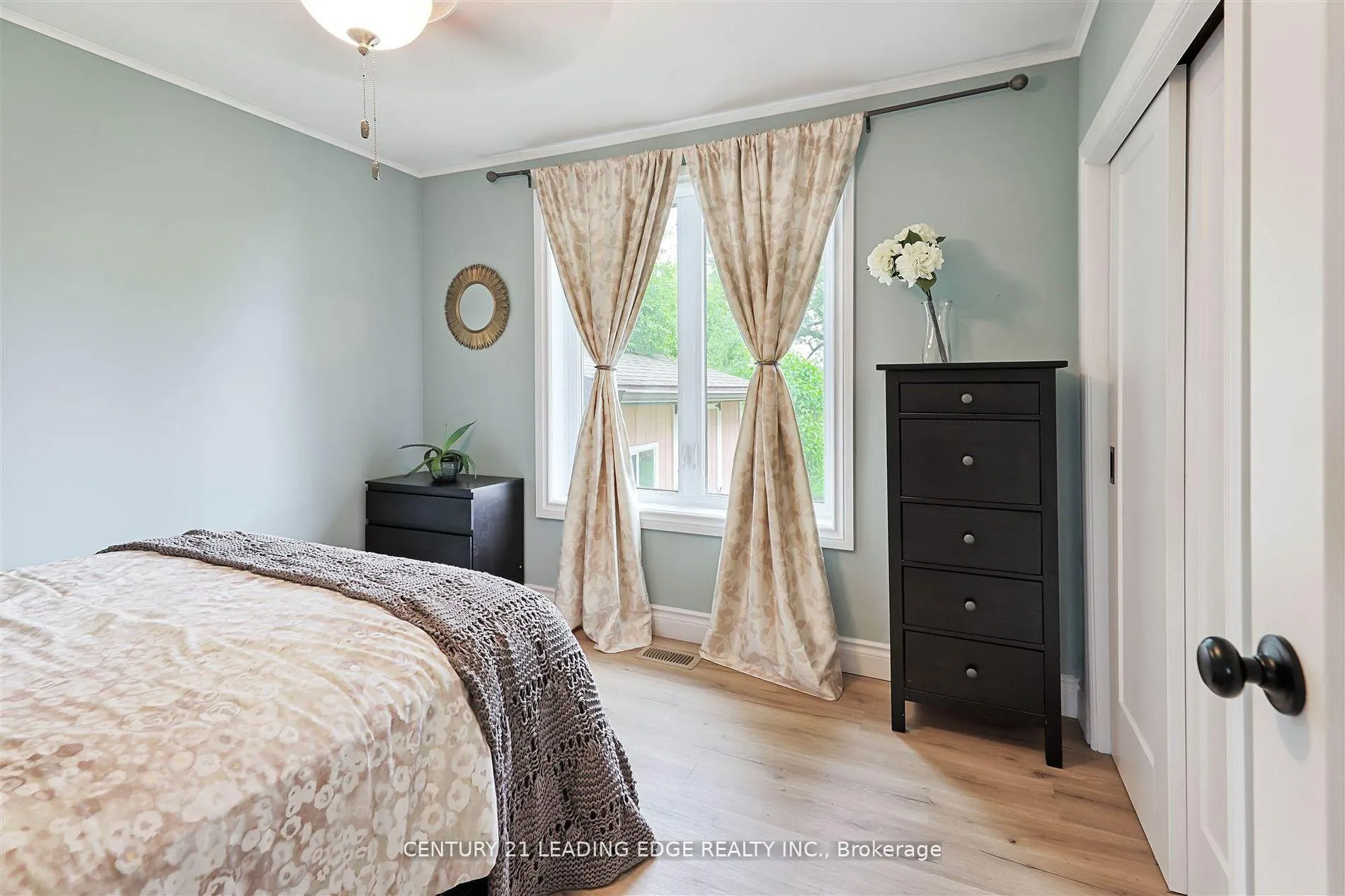 Photo 9 of 8276 White Church Road E, Hamilton, Mount Hope — HOMEH