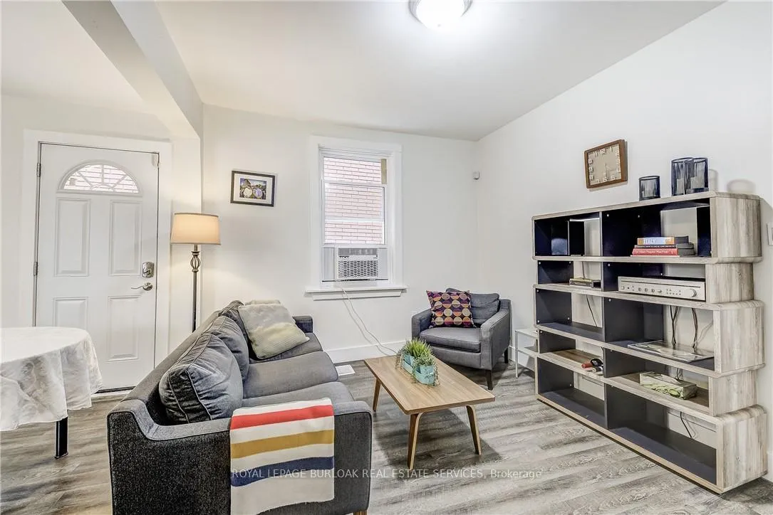 Photo 6 of 185 Simcoe Street E, Hamilton, North End — HOMEH