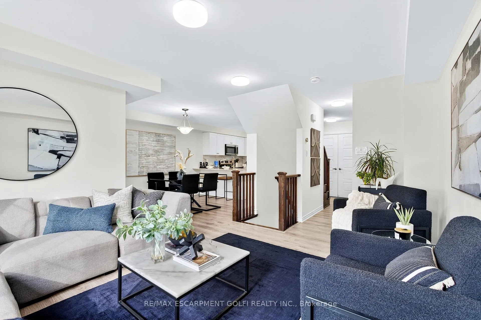 Photo 7 of Unit 57, 22 Spring Creek Drive, Hamilton, Waterdown — HOMEH