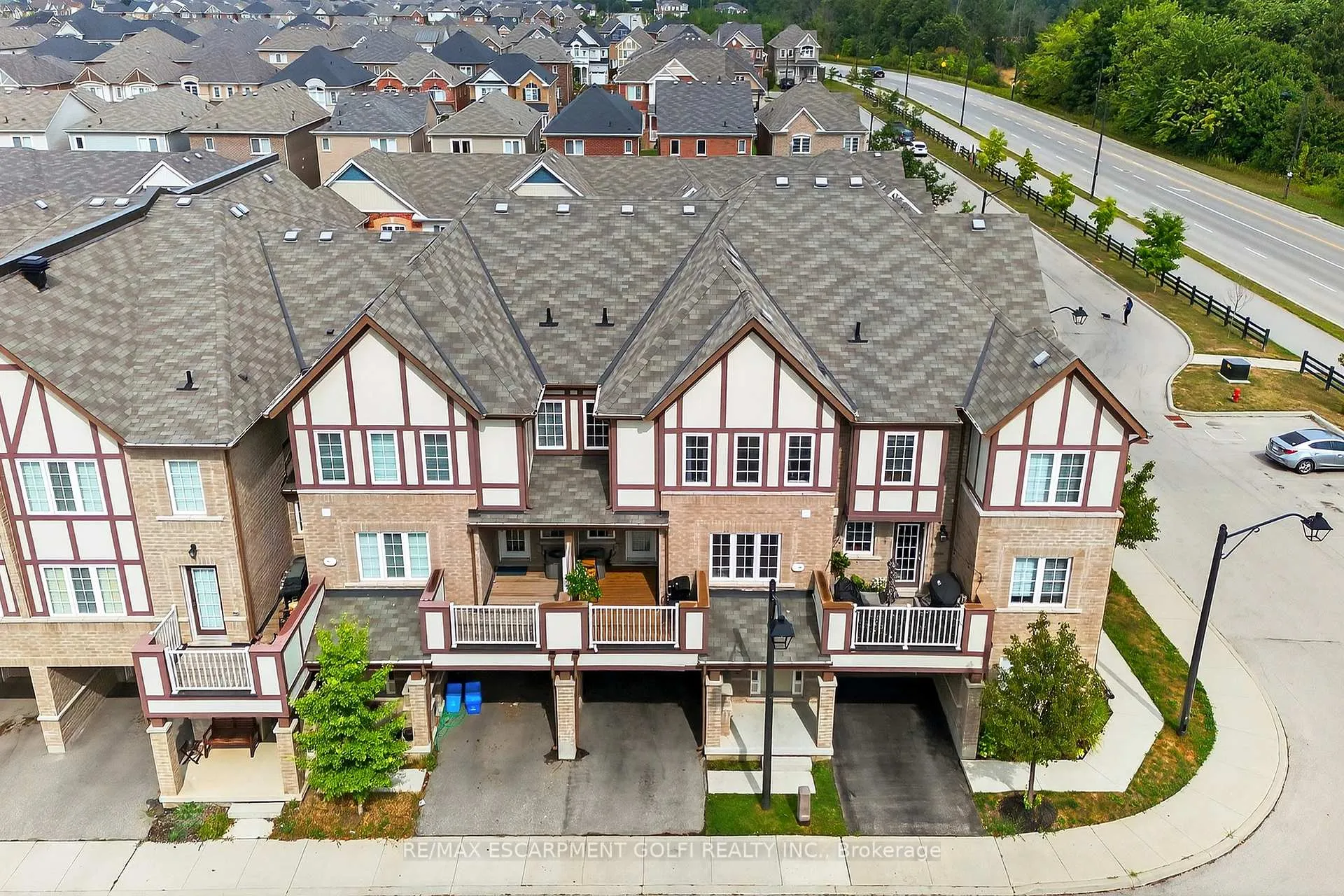 Photo 23 of Unit 57, 22 Spring Creek Drive, Hamilton, Waterdown — HOMEH