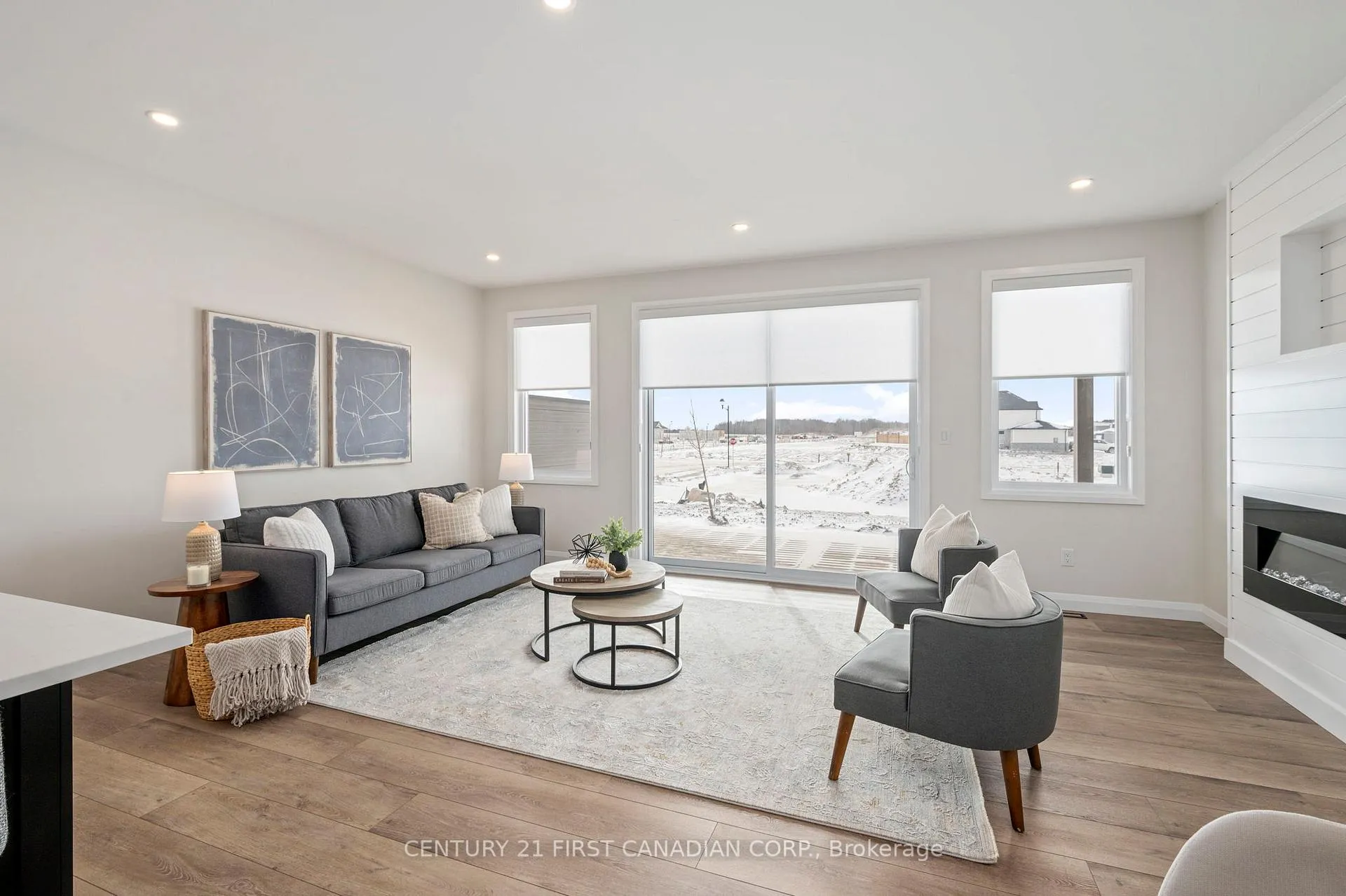 Photo 17 of Unit 5, 32 Postma Crescent, North Middlesex, Alisa Craig — HOMEH