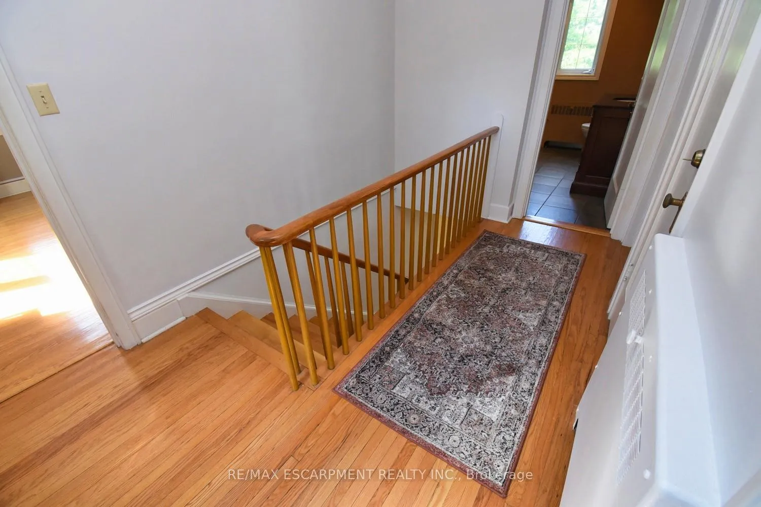 Photo 17 of 200 Concession Street, Hamilton, Centremount — HOMEH