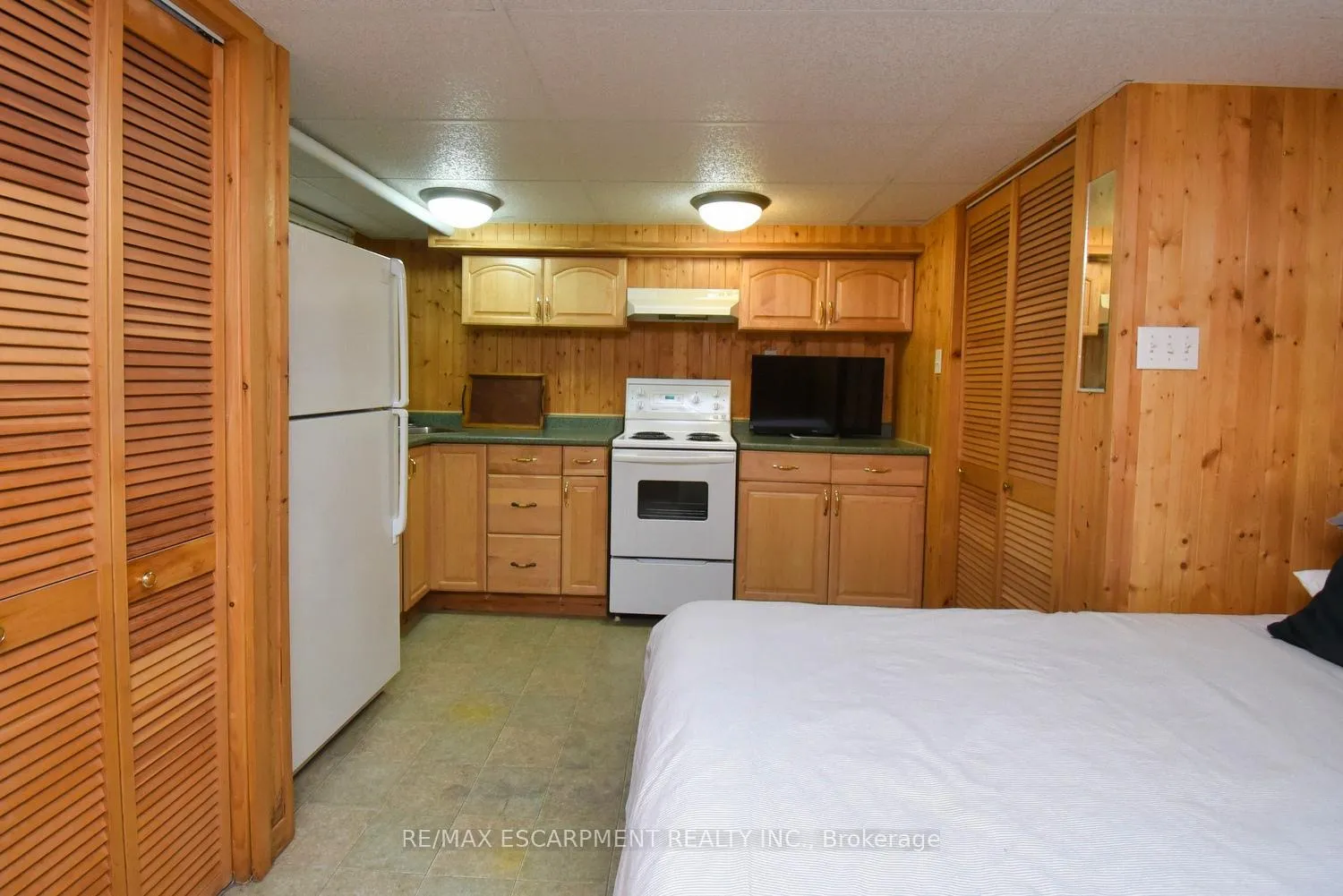 Photo 31 of 200 Concession Street, Hamilton, Centremount — HOMEH
