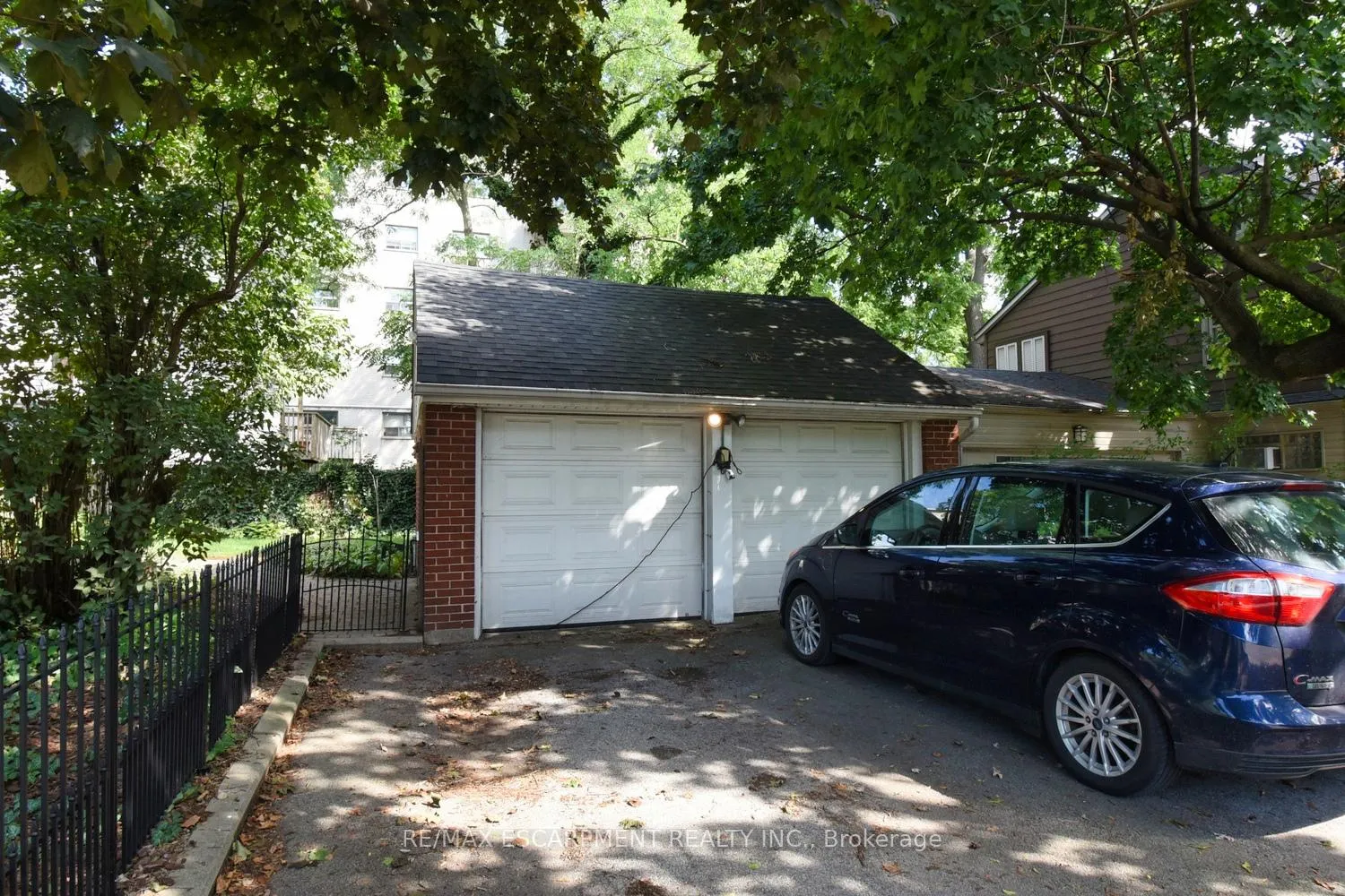 Photo 35 of 200 Concession Street, Hamilton, Centremount — HOMEH