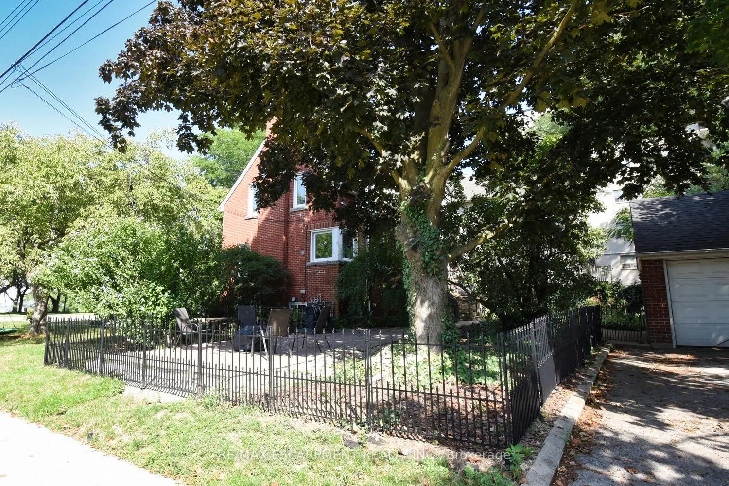 Photo 40 of 200 Concession Street, Hamilton, Centremount — HOMEH