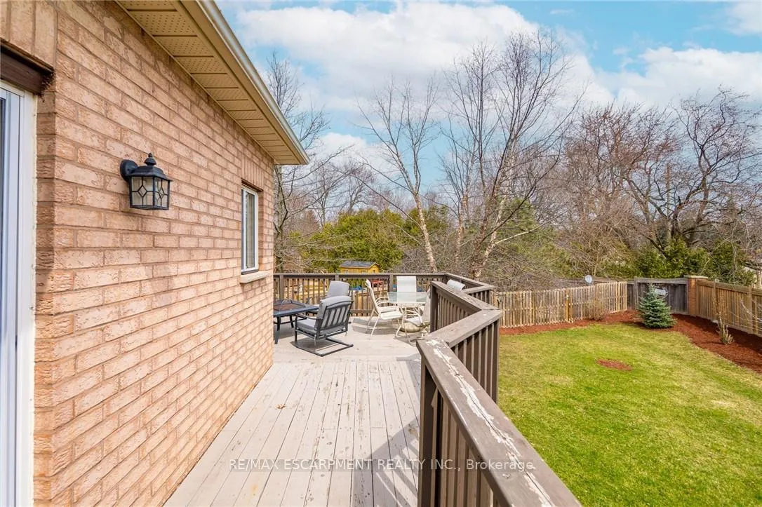 Photo 41 of 46 Pentland Road, Hamilton, Waterdown — HOMEH