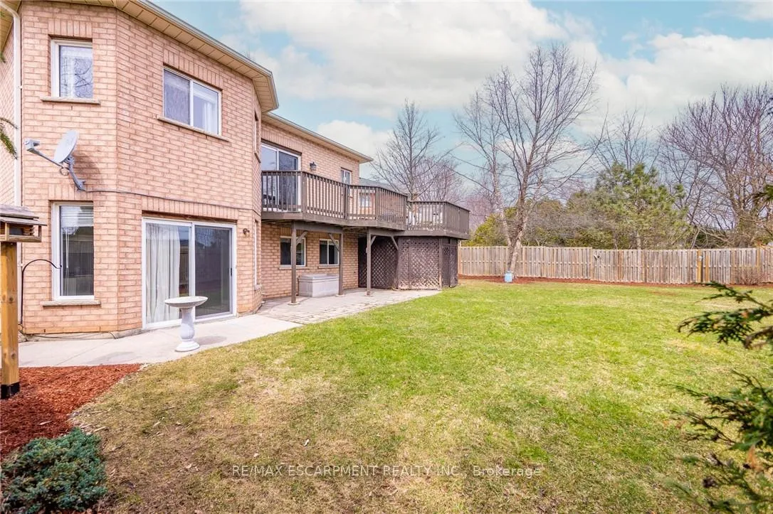Photo 48 of 46 Pentland Road, Hamilton, Waterdown — HOMEH