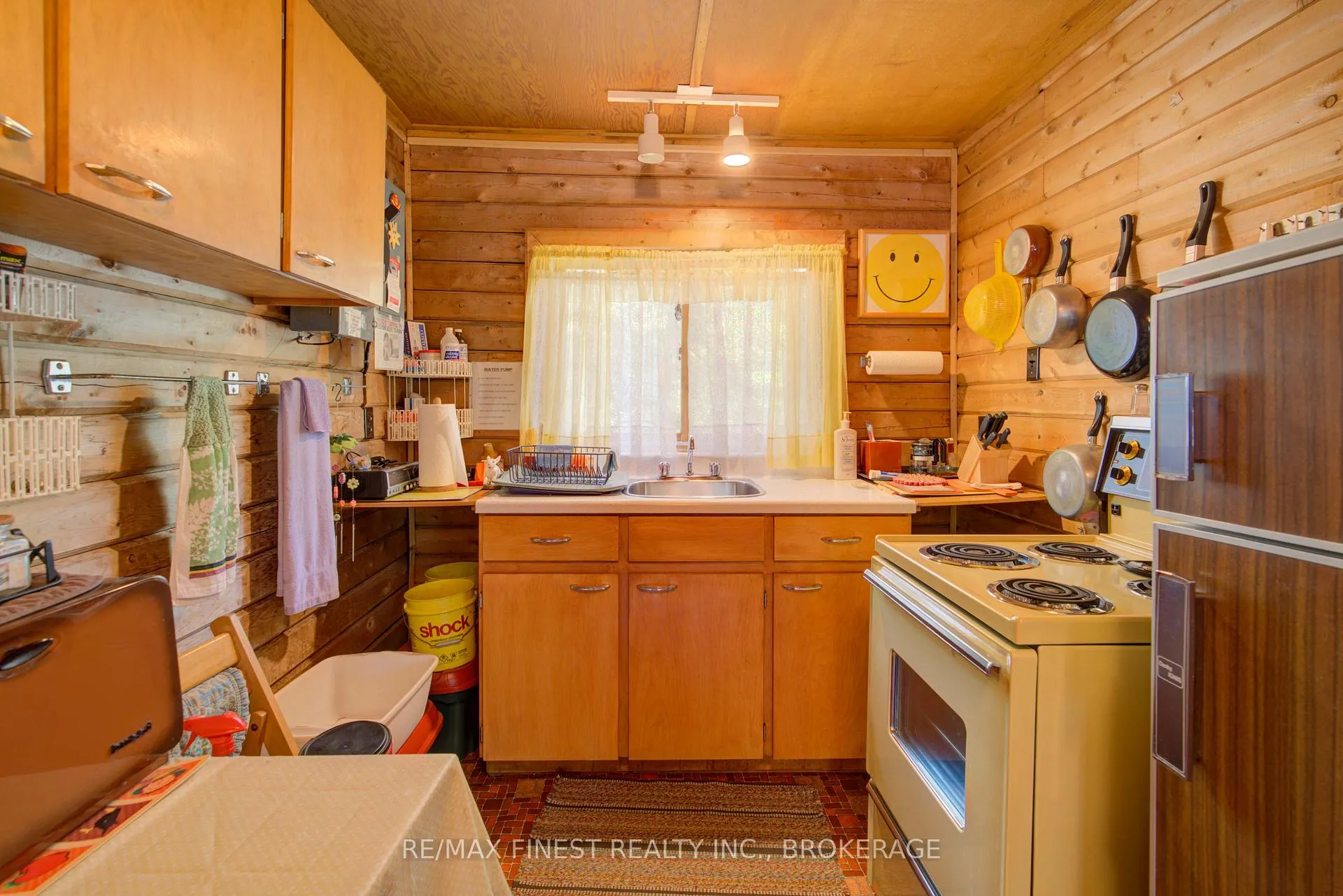 Photo 4 of 1158 Nelson Road, Central Frontenac, Frontenac Centre — HOMEH