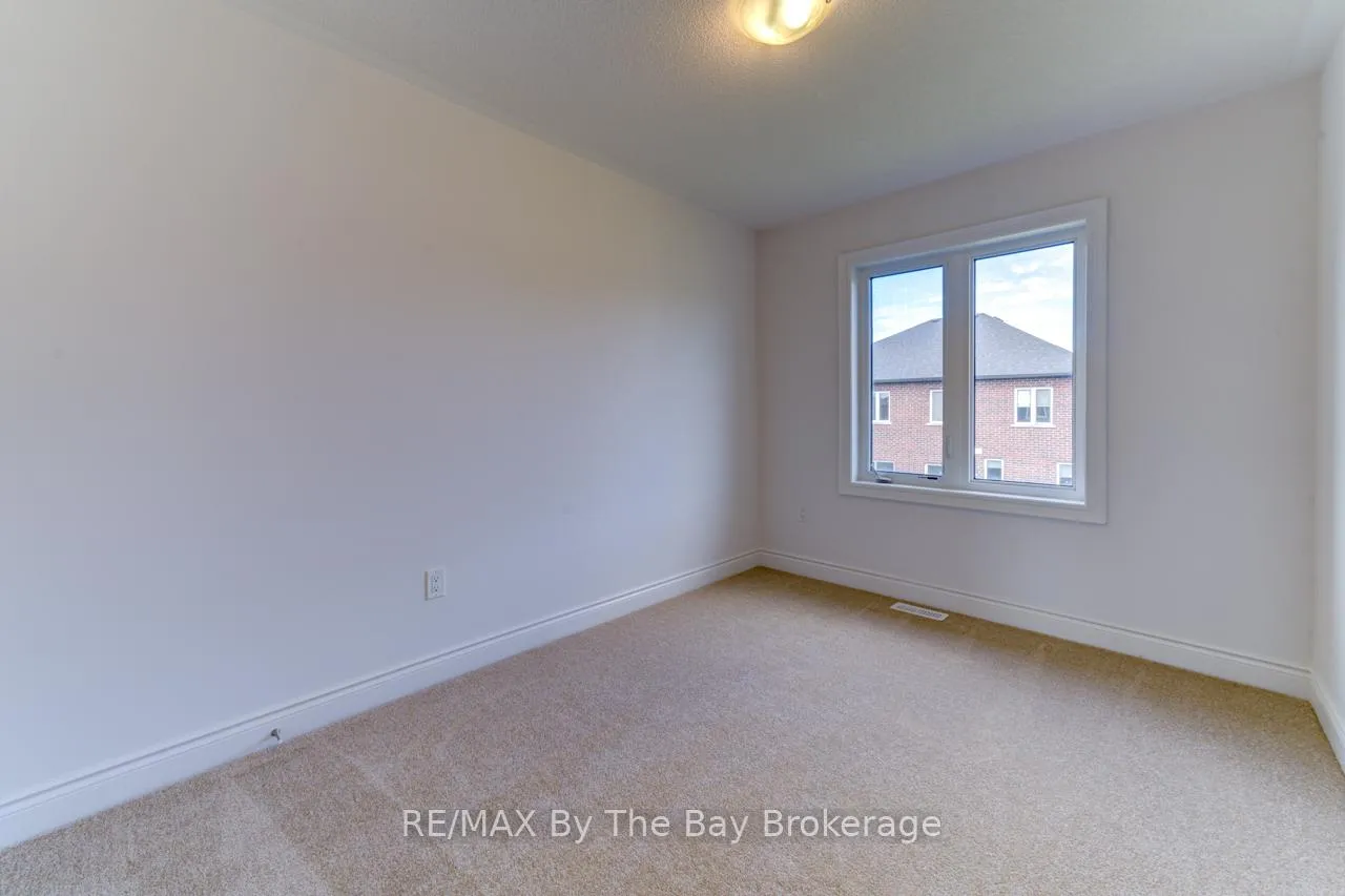 Photo 20 of 25 Lisa Street, Wasaga Beach — HOMEH