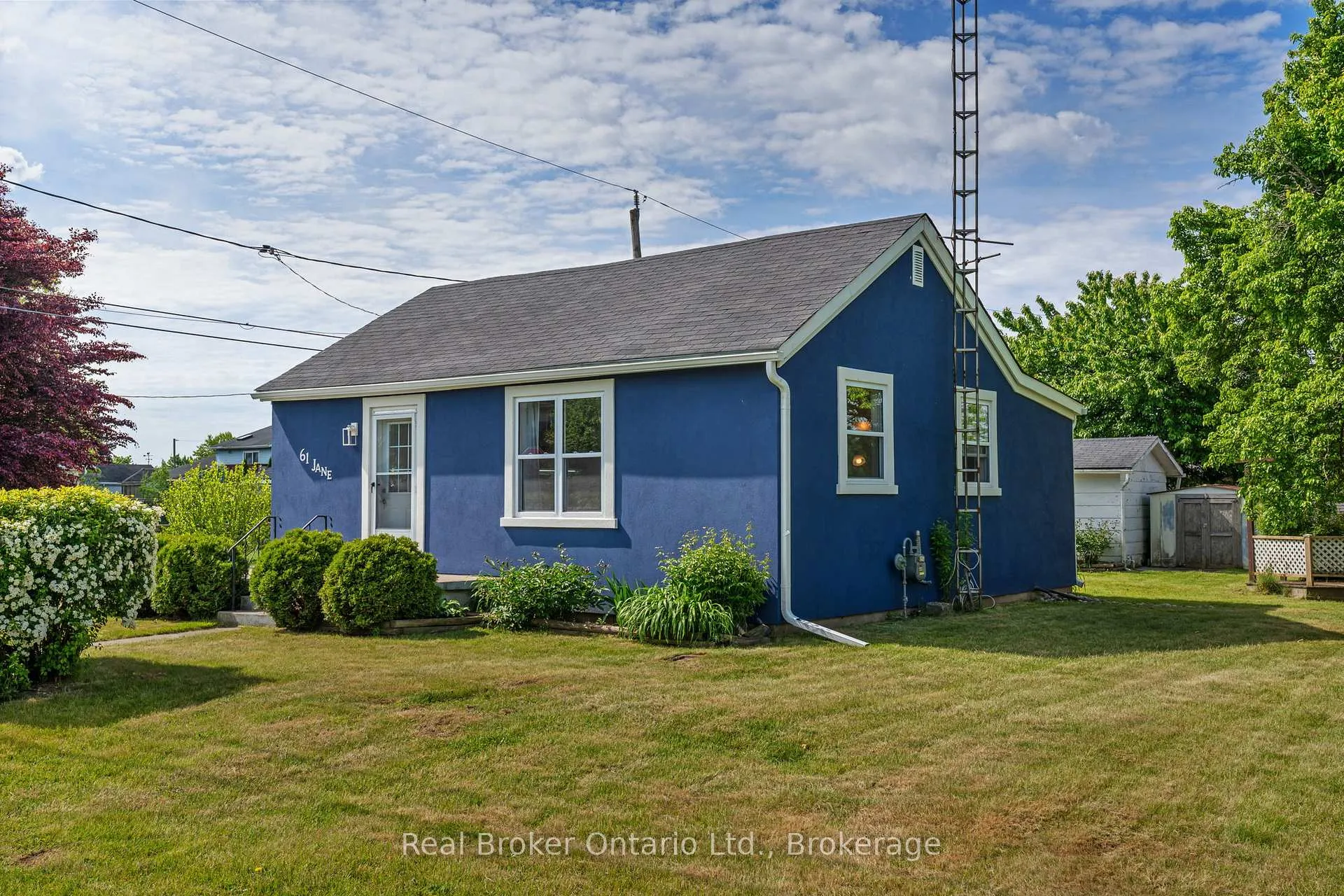 Photo 2 of 61 Jane Street, Haldimand — HOMEH