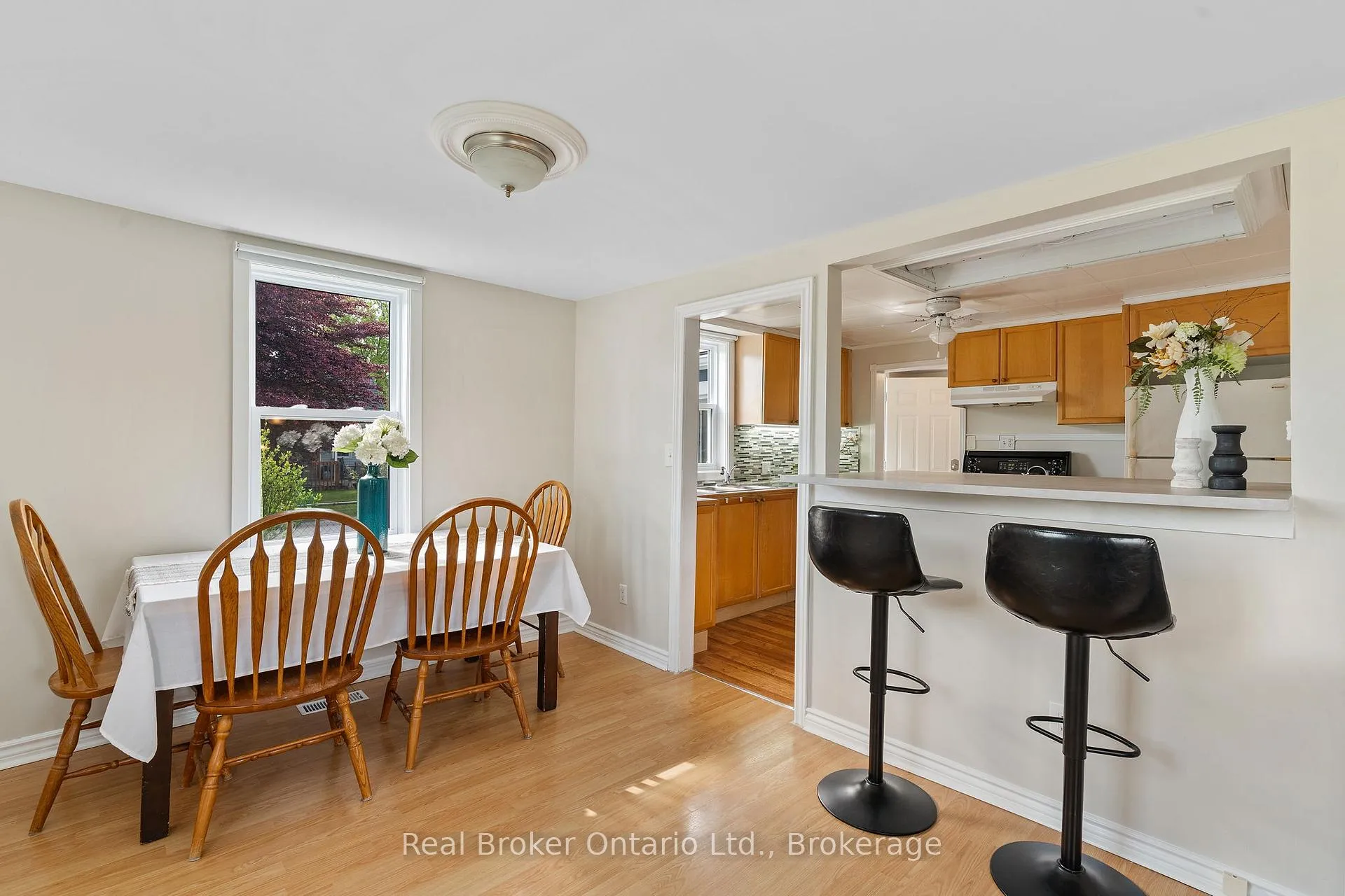 Photo 10 of 61 Jane Street, Haldimand — HOMEH