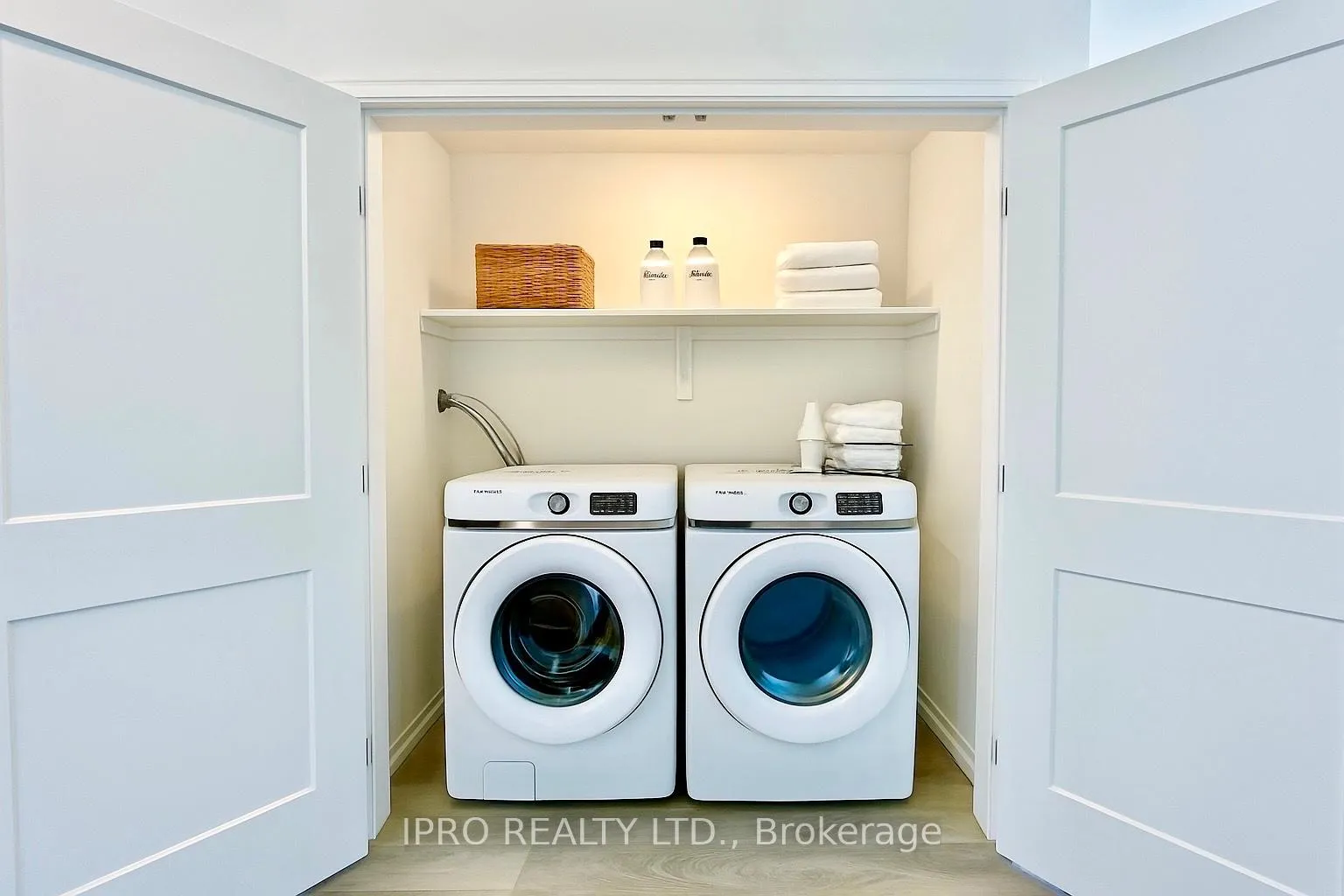 Photo 6 of Unit 73, 120 Court Drive, Brant, Paris — HOMEH
