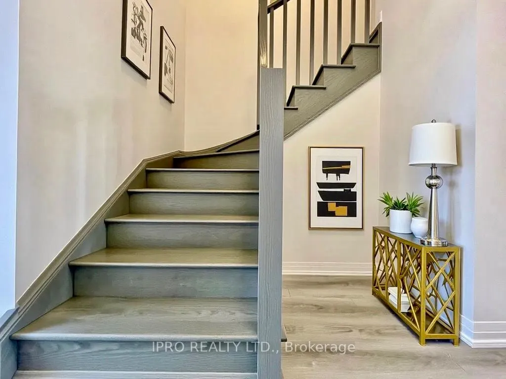 Photo 10 of Unit 73, 120 Court Drive, Brant, Paris — HOMEH