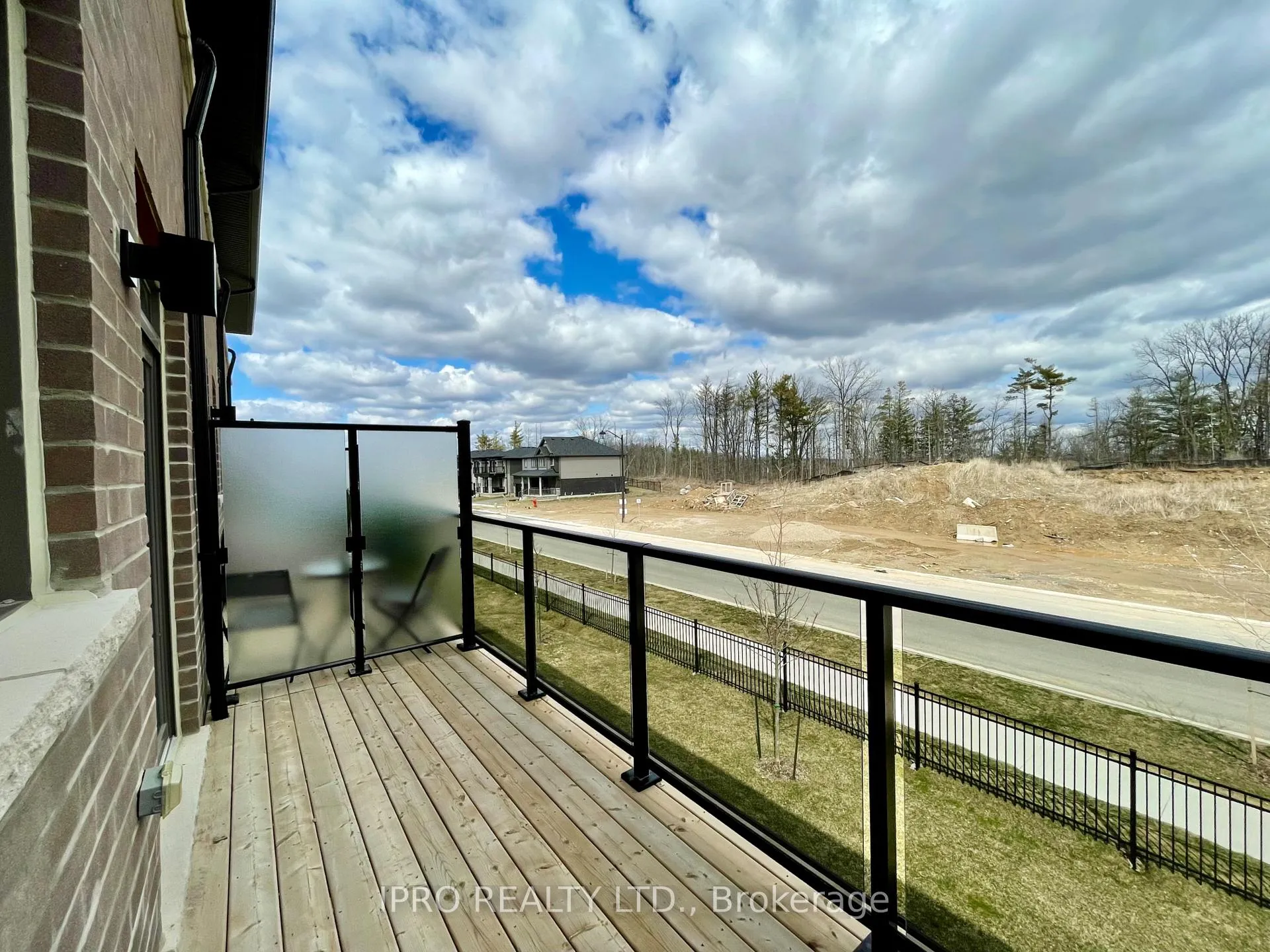 Photo 27 of Unit 73, 120 Court Drive, Brant, Paris — HOMEH