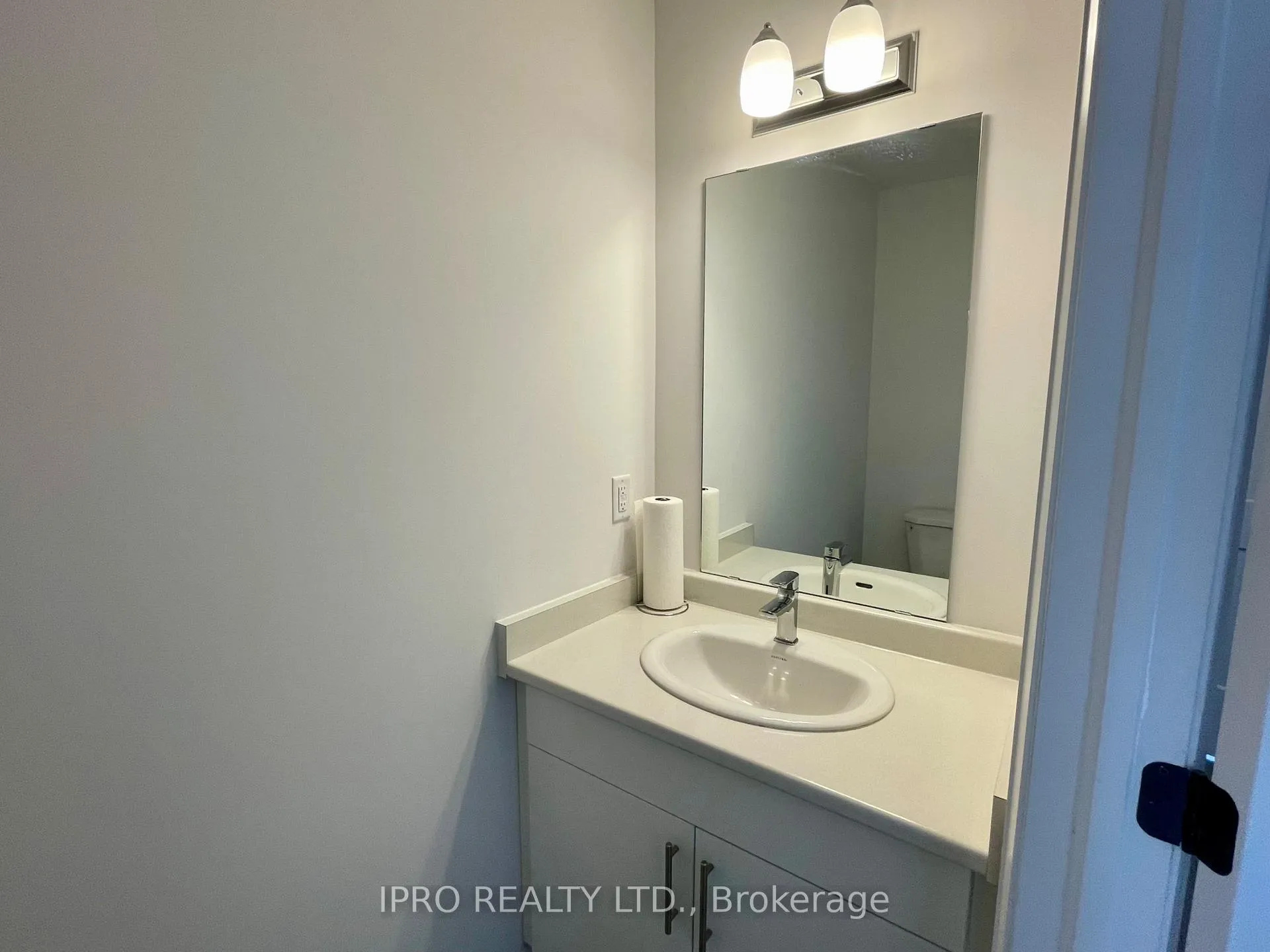 Photo 34 of Unit 73, 120 Court Drive, Brant, Paris — HOMEH