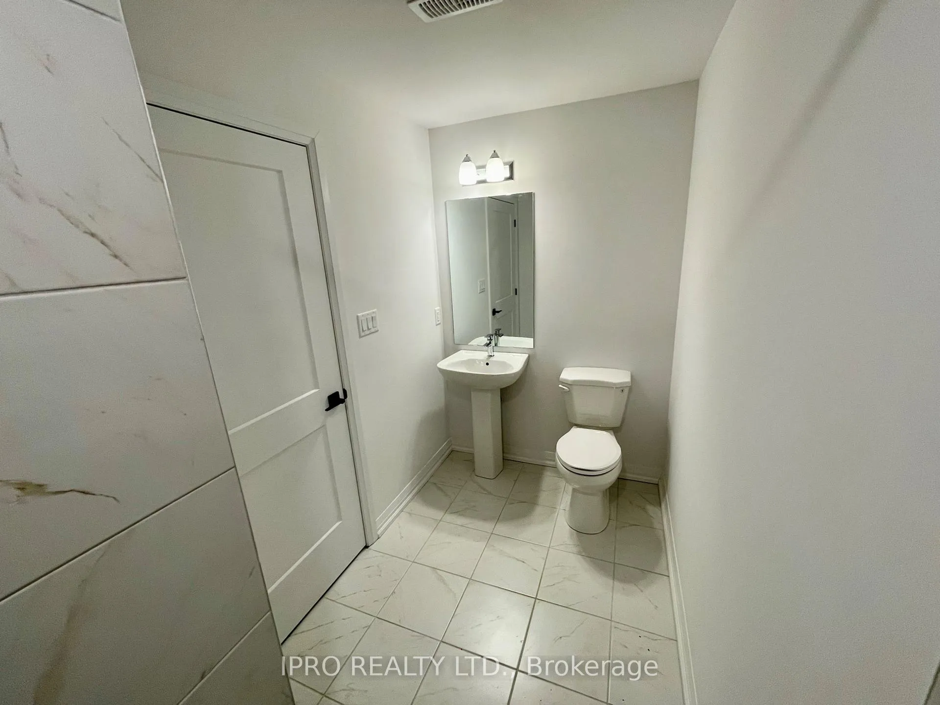 Photo 38 of Unit 73, 120 Court Drive, Brant, Paris — HOMEH