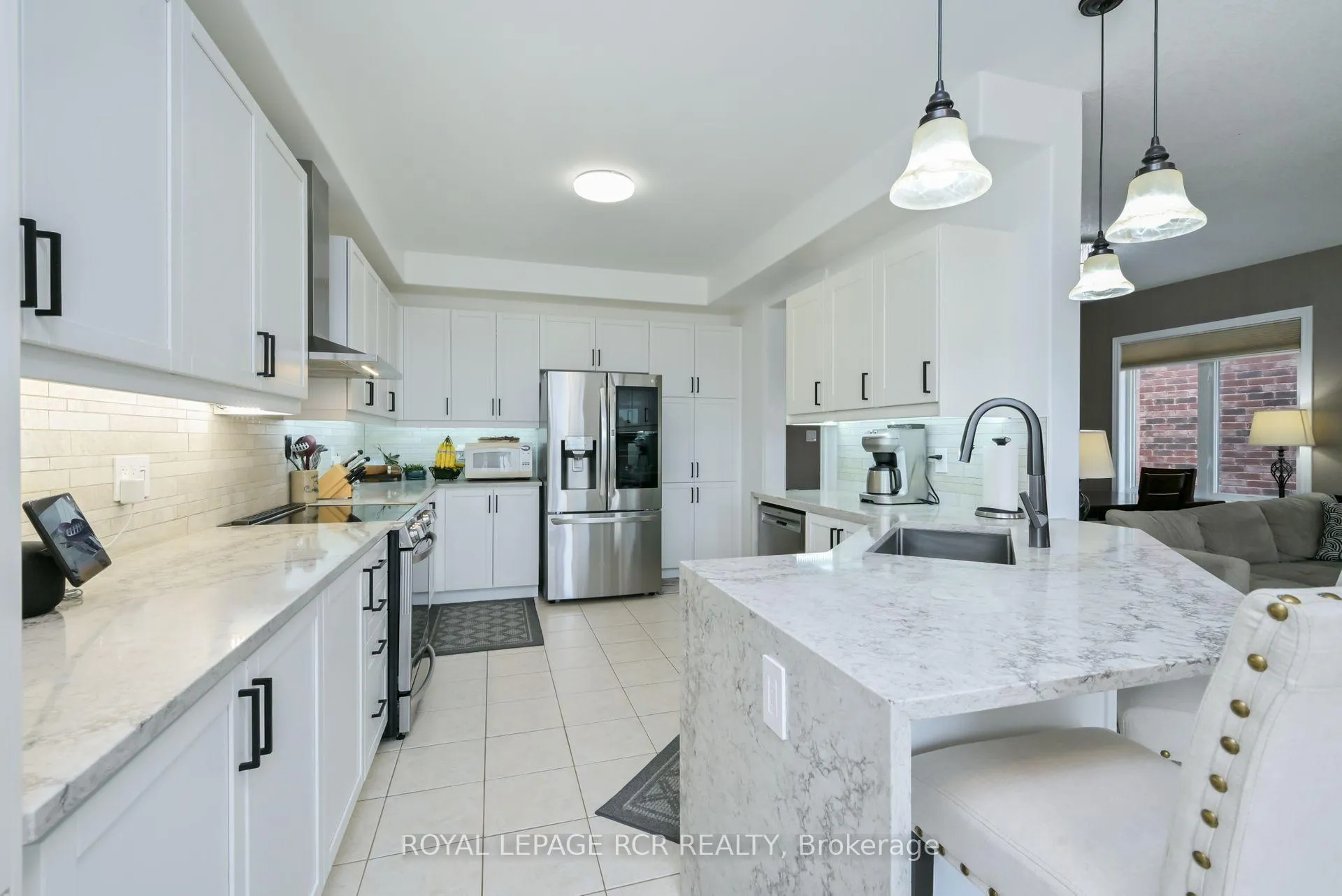 Photo 7 of 14 Holt Drive, New Tecumseth, Alliston — HOMEH