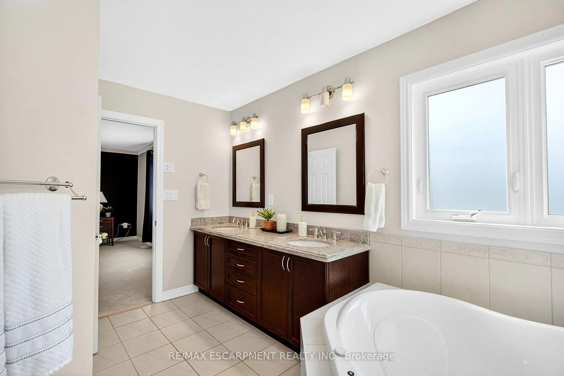 Photo 29 of 4639 Kearse Street, Burlington, Alton — HOMEH