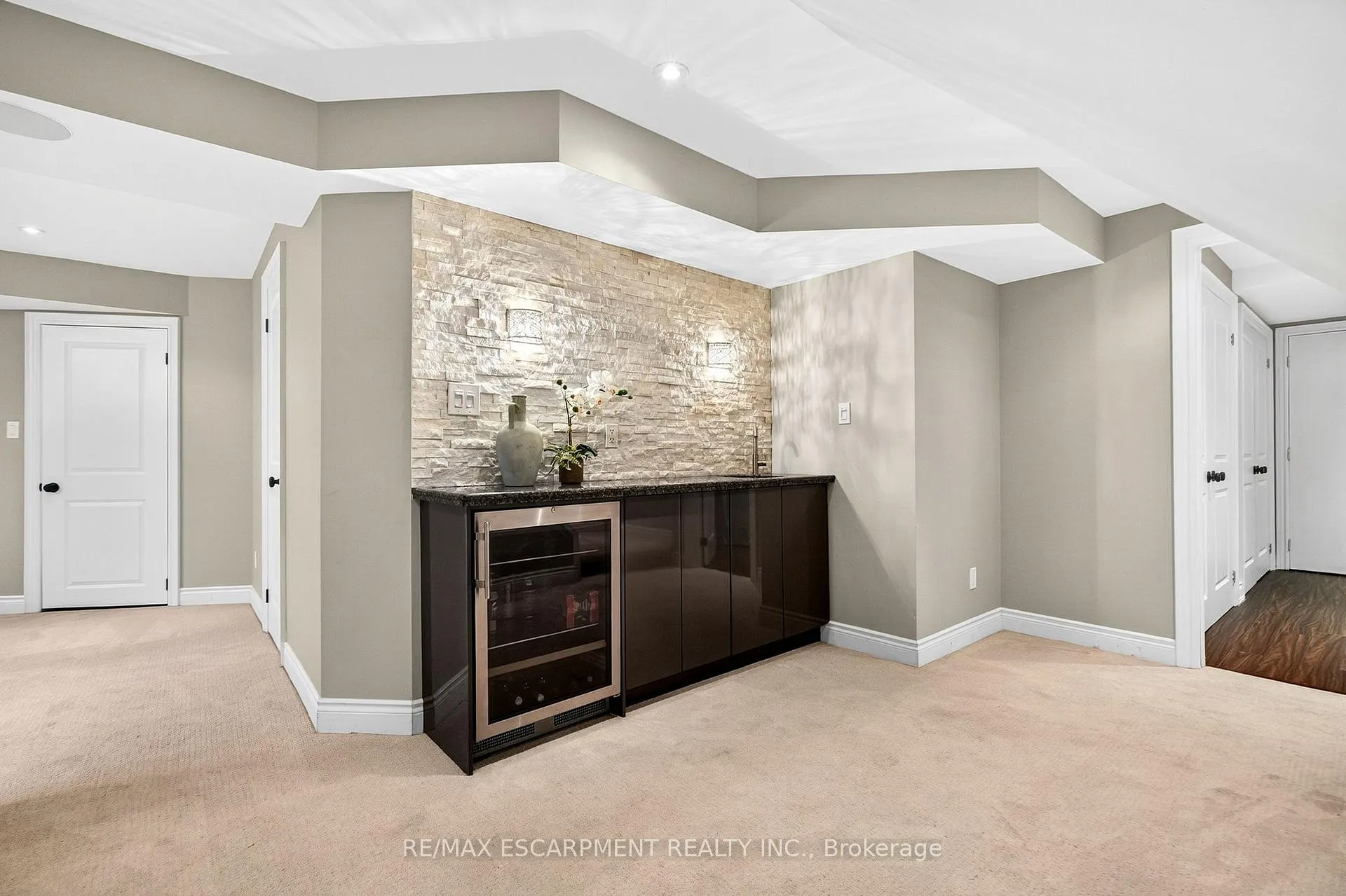 Photo 37 of 4639 Kearse Street, Burlington, Alton — HOMEH