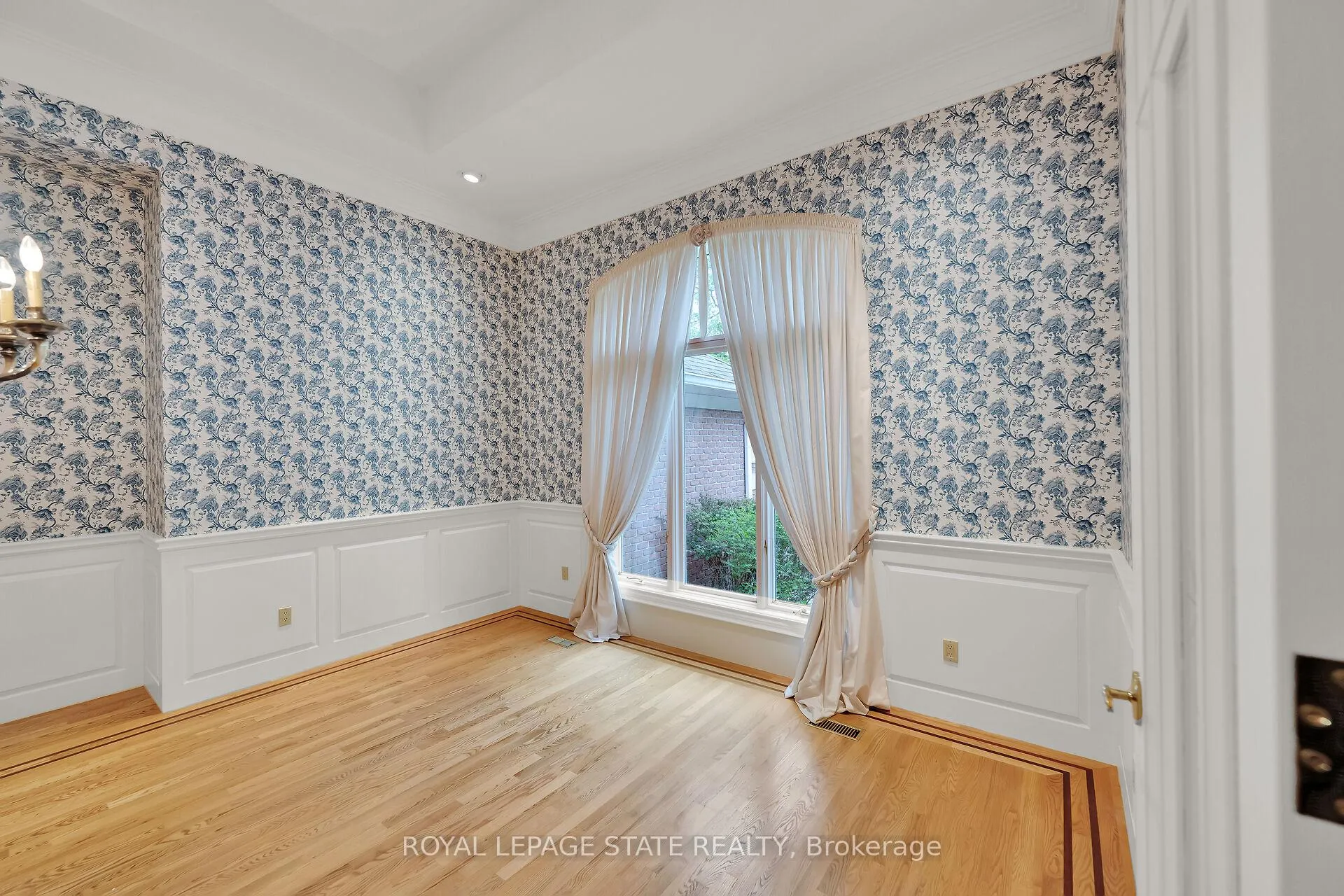 Photo 19 of 253 Robina Road, Hamilton, Ancaster — HOMEH