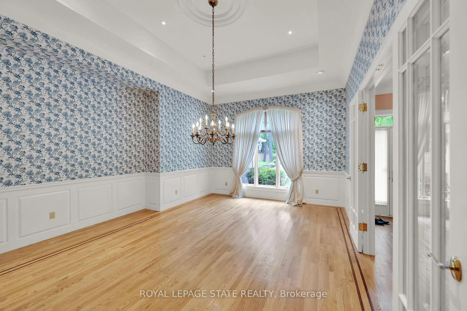 Photo 22 of 253 Robina Road, Hamilton, Ancaster — HOMEH