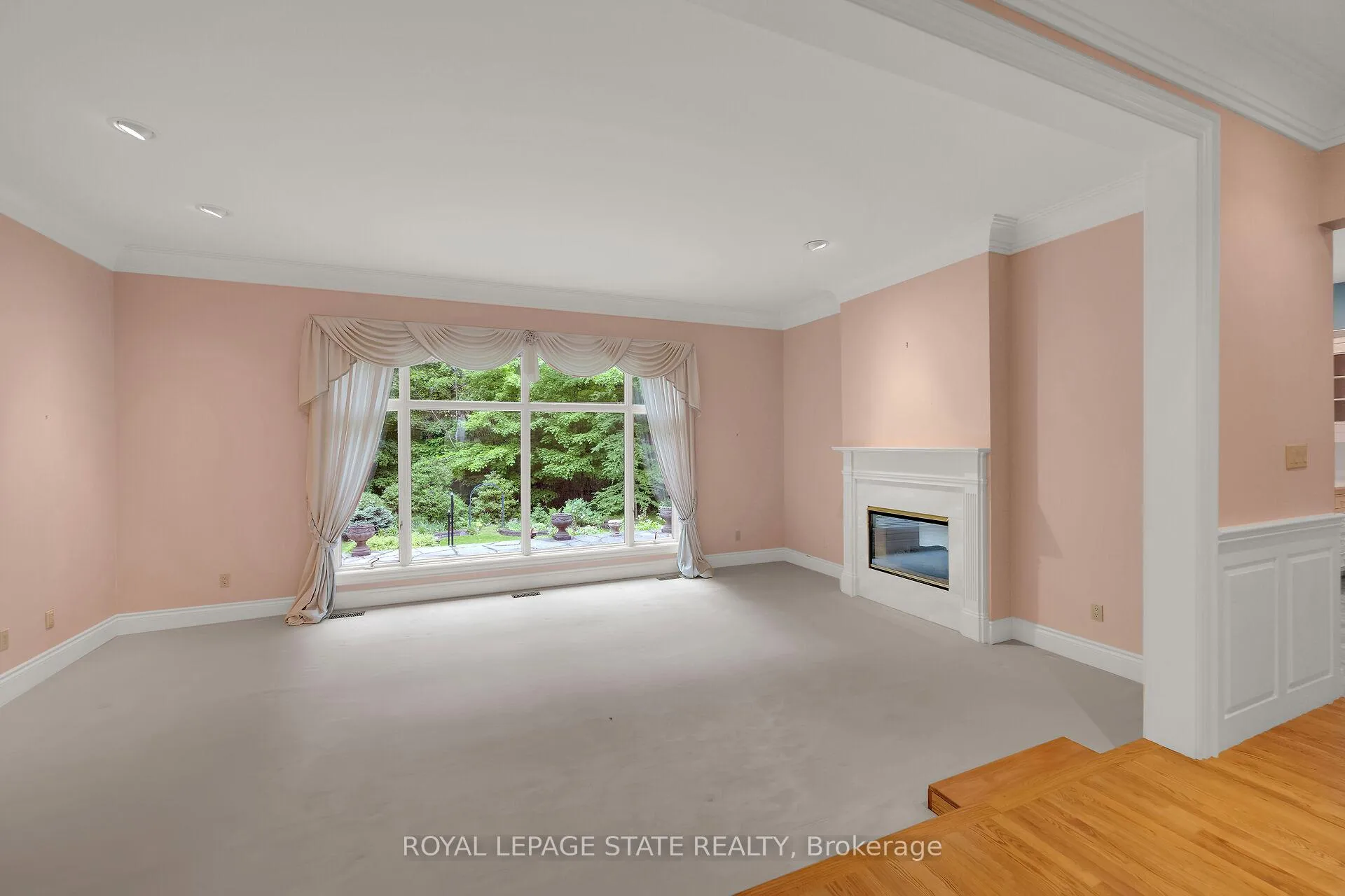 Photo 23 of 253 Robina Road, Hamilton, Ancaster — HOMEH
