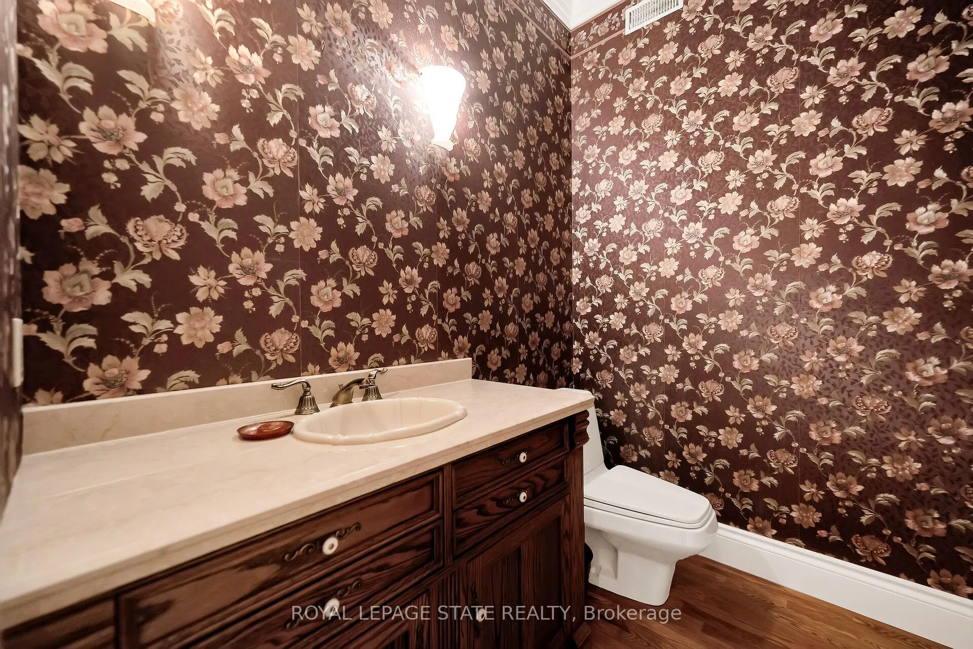 Photo 24 of 253 Robina Road, Hamilton, Ancaster — HOMEH