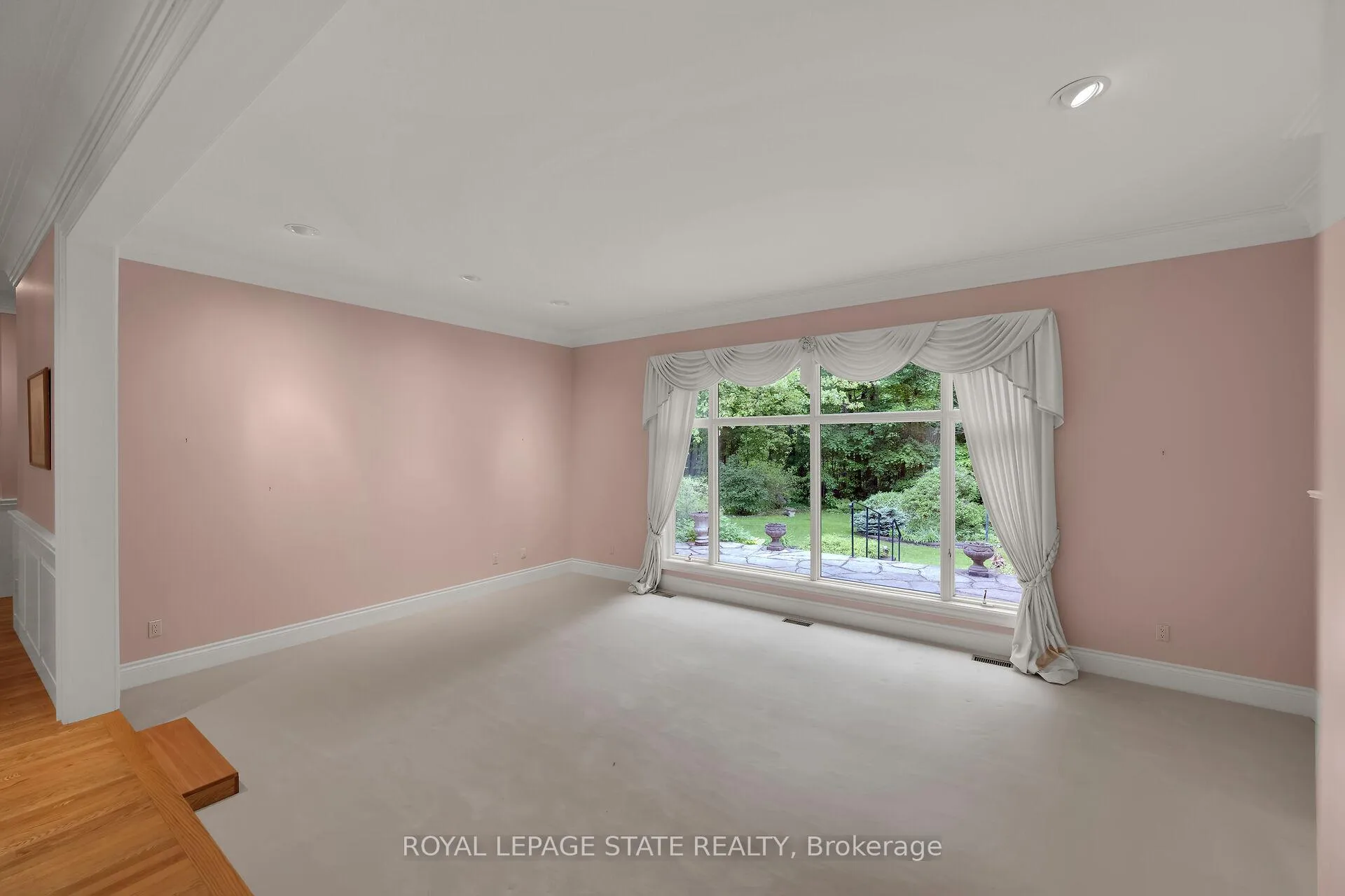 Photo 39 of 253 Robina Road, Hamilton, Ancaster — HOMEH