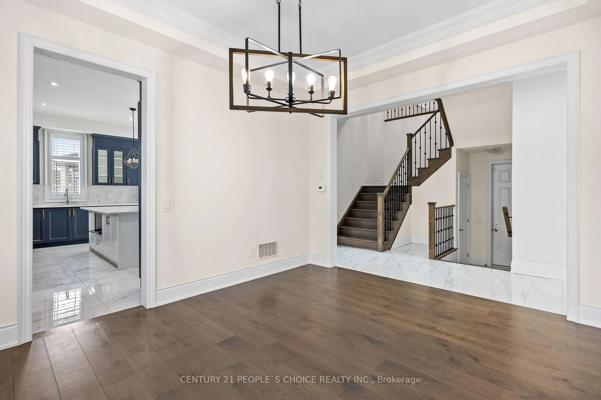 Photo 7 of 24 Albert Spencer Avenue, Caledon, Caledon East — HOMEH