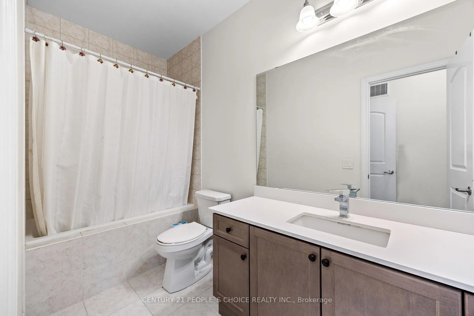 Photo 34 of 24 Albert Spencer Avenue, Caledon, Caledon East — HOMEH