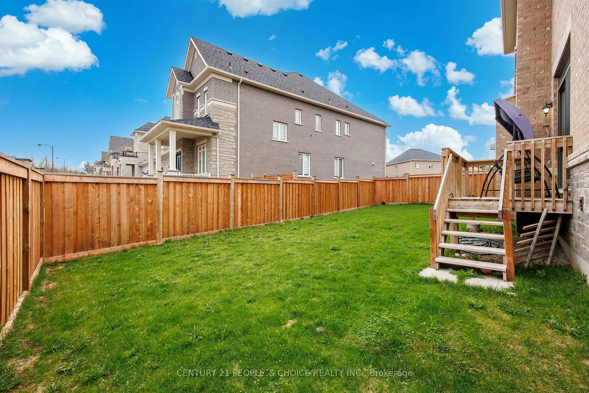 Photo 39 of 24 Albert Spencer Avenue, Caledon, Caledon East — HOMEH