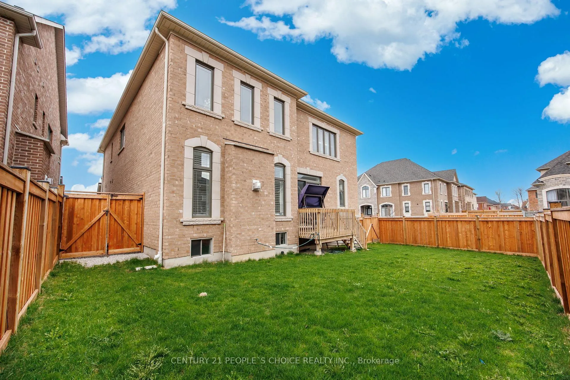 Photo 42 of 24 Albert Spencer Avenue, Caledon, Caledon East — HOMEH