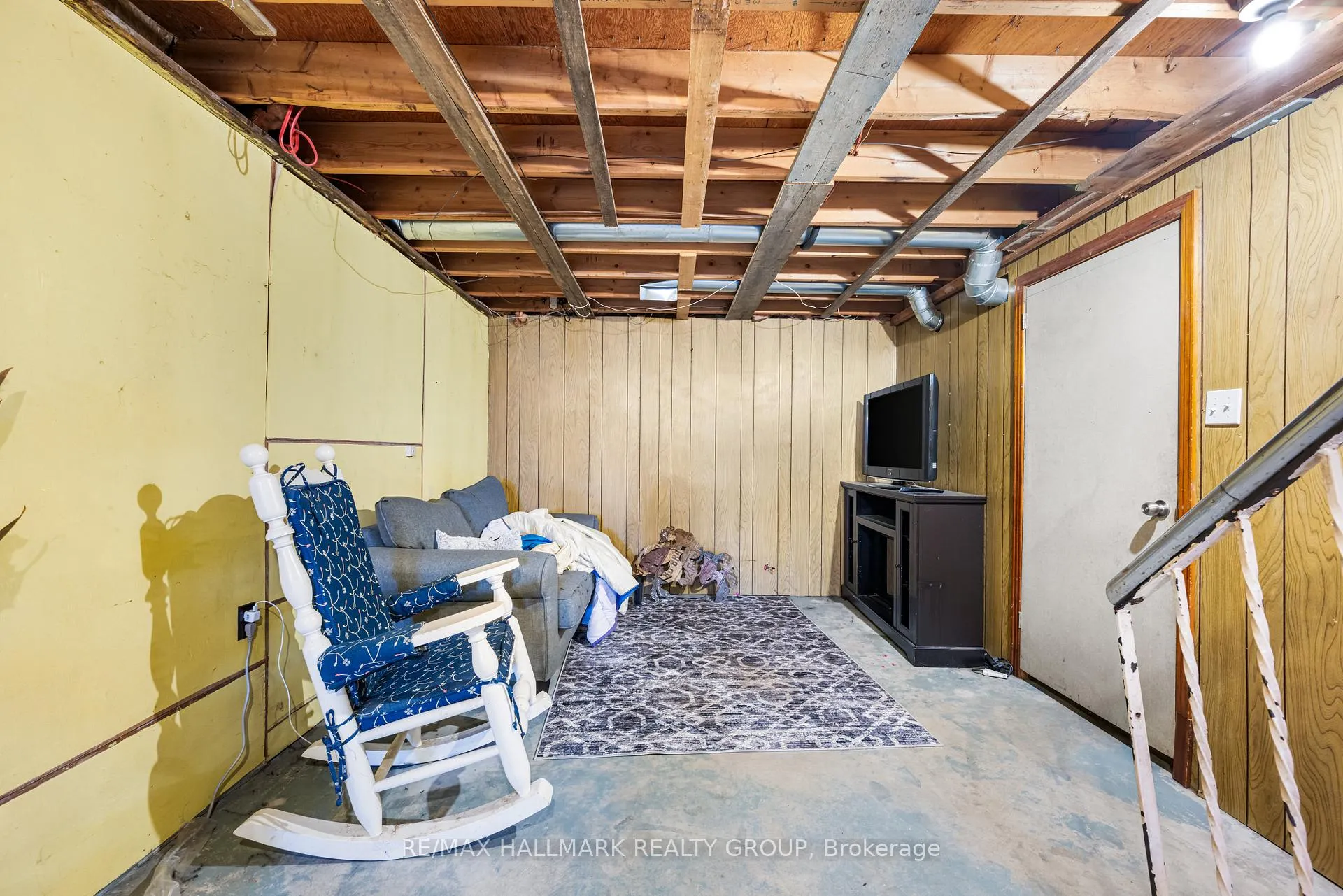 Photo 23 of 42 Harper Street, North Dundas, Chesterville — HOMEH