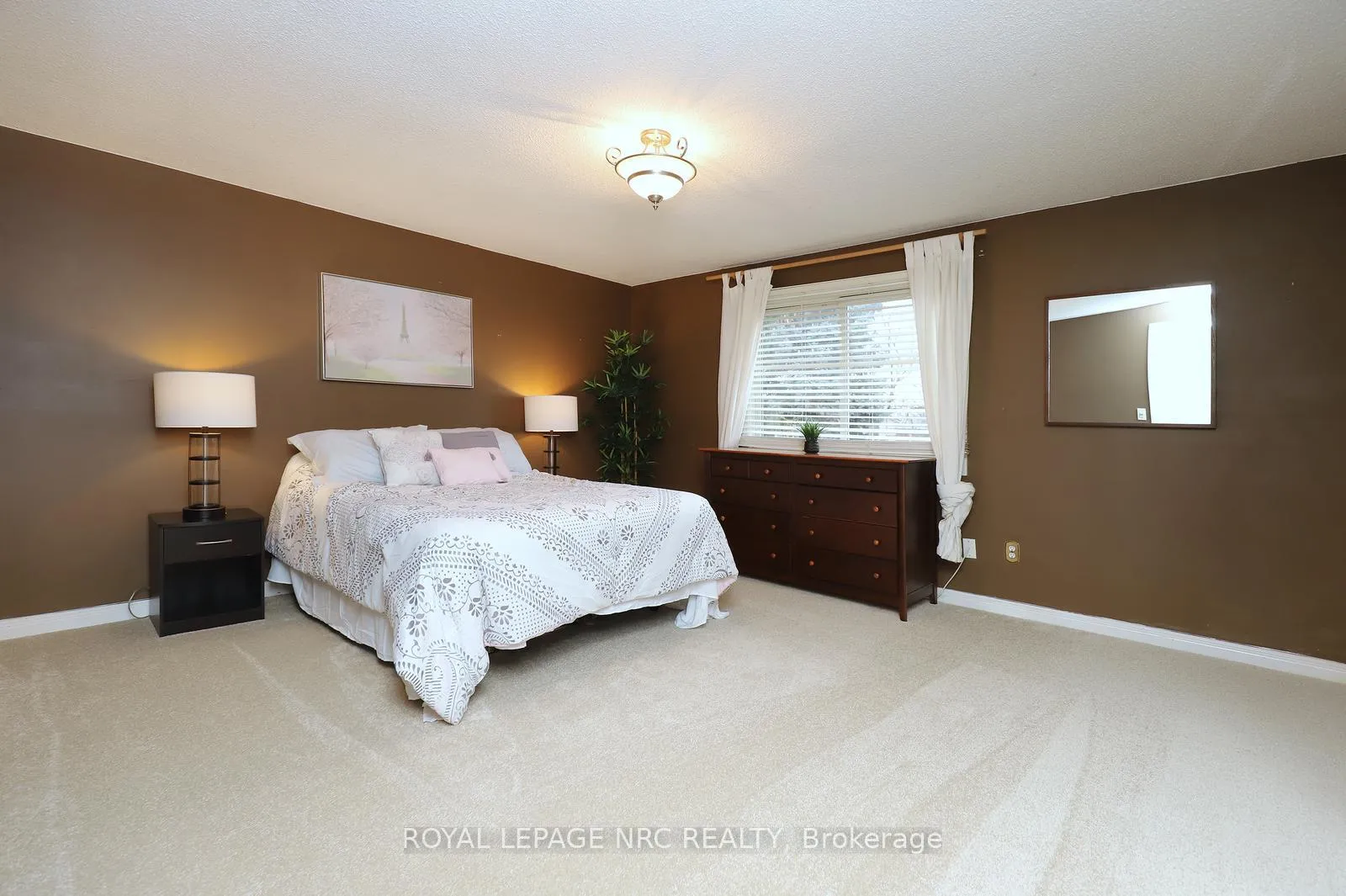 Photo 23 of 4 Cindy Court, Grimsby, Grimsby Beach — HOMEH