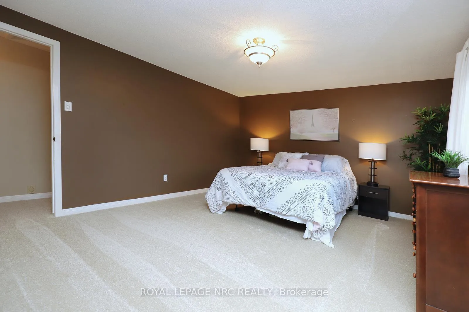 Photo 24 of 4 Cindy Court, Grimsby, Grimsby Beach — HOMEH
