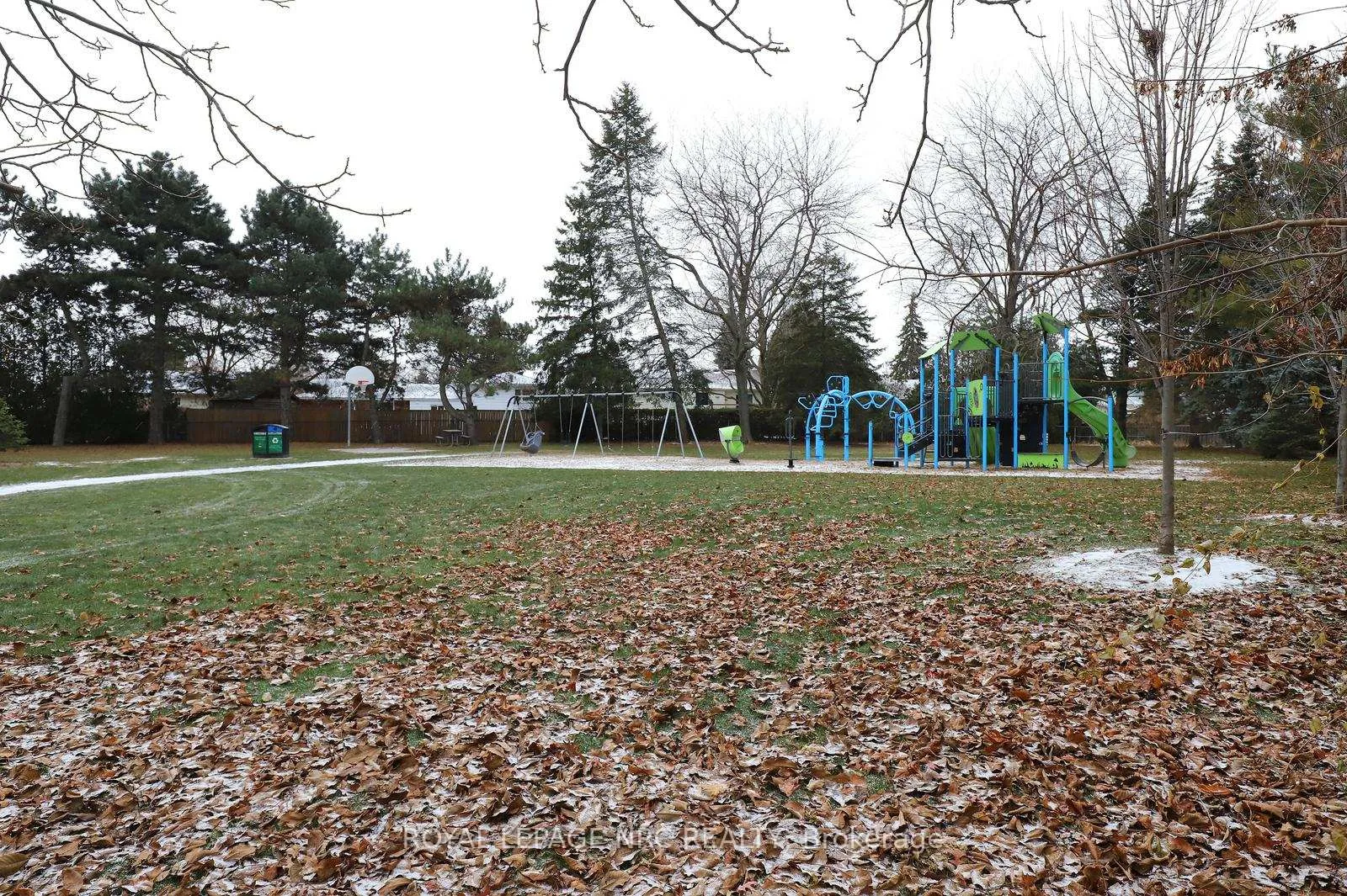 Photo 44 of 4 Cindy Court, Grimsby, Grimsby Beach — HOMEH