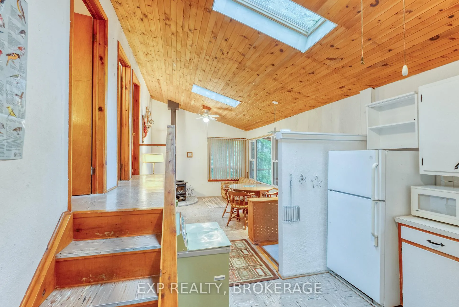 Photo 8 of 1034 Browns Lane, North Frontenac, Frontenac North — HOMEH
