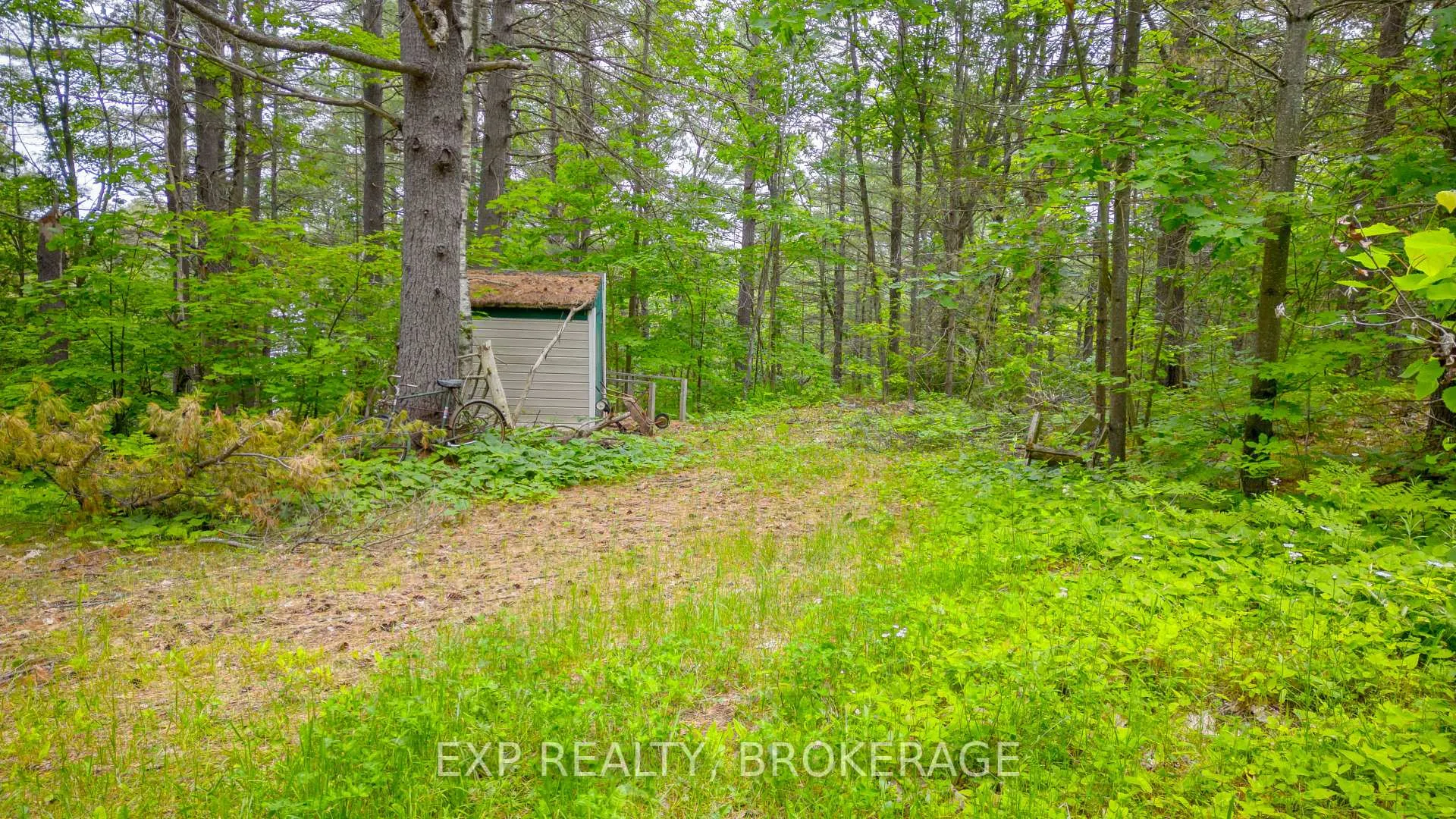 Photo 23 of 1034 Browns Lane, North Frontenac, Frontenac North — HOMEH