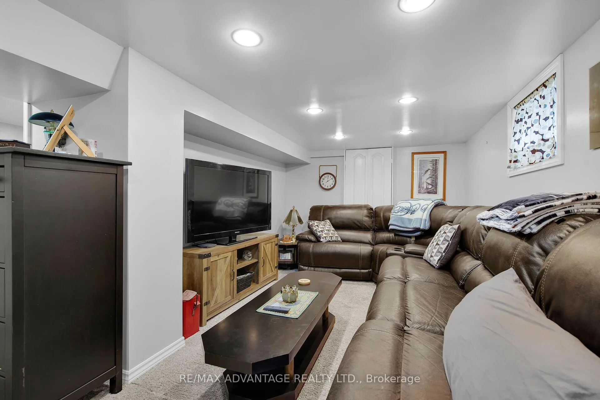Photo 34 of 47 Barwick Street, St. Thomas — HOMEH